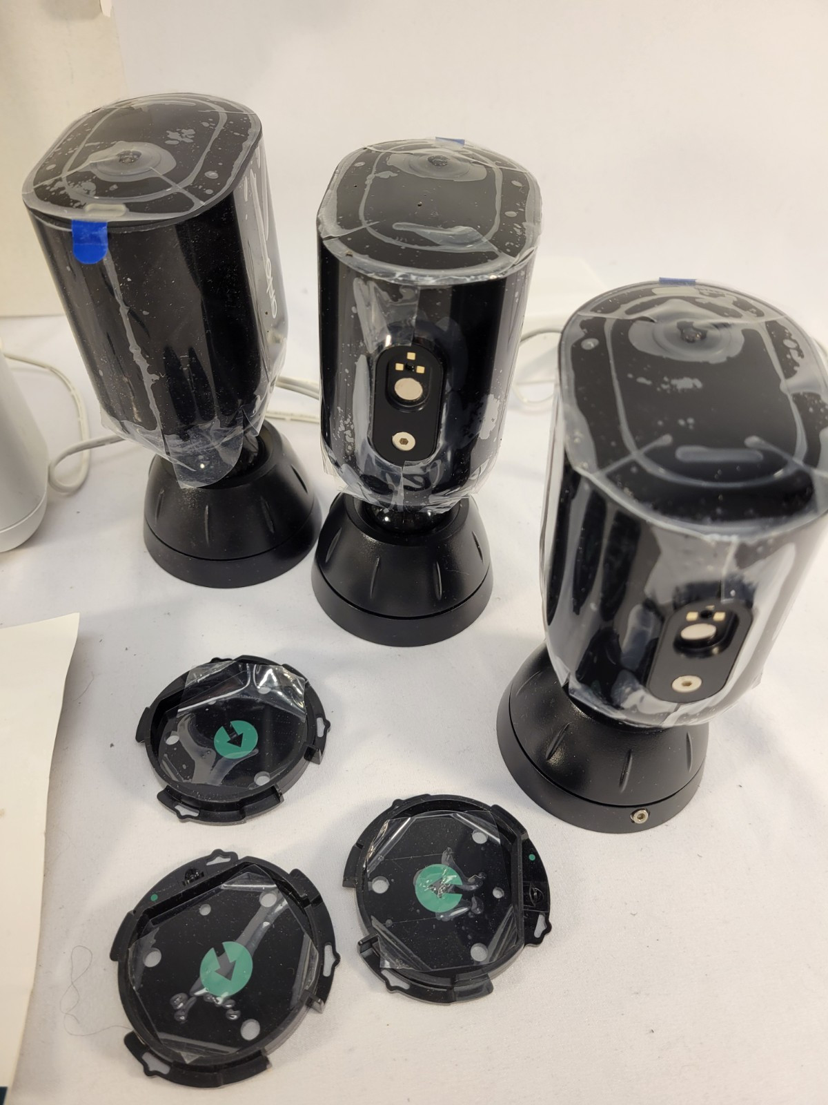 Arlo Surveillance cameras and accessories “LOT”