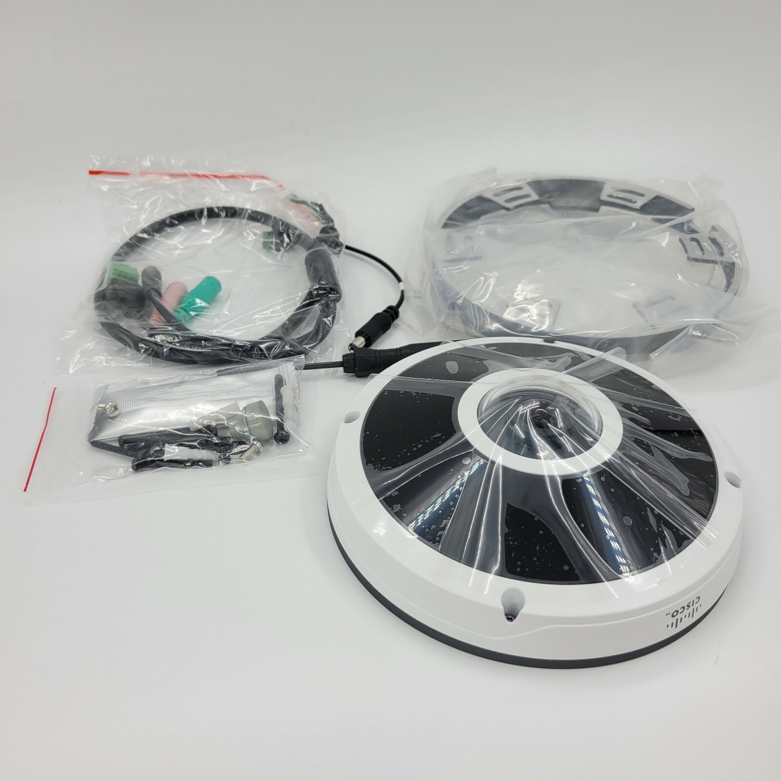 NEW Cisco Video Surveillance 7070 IP Camera CIVS-IPC-7070 Open Box
