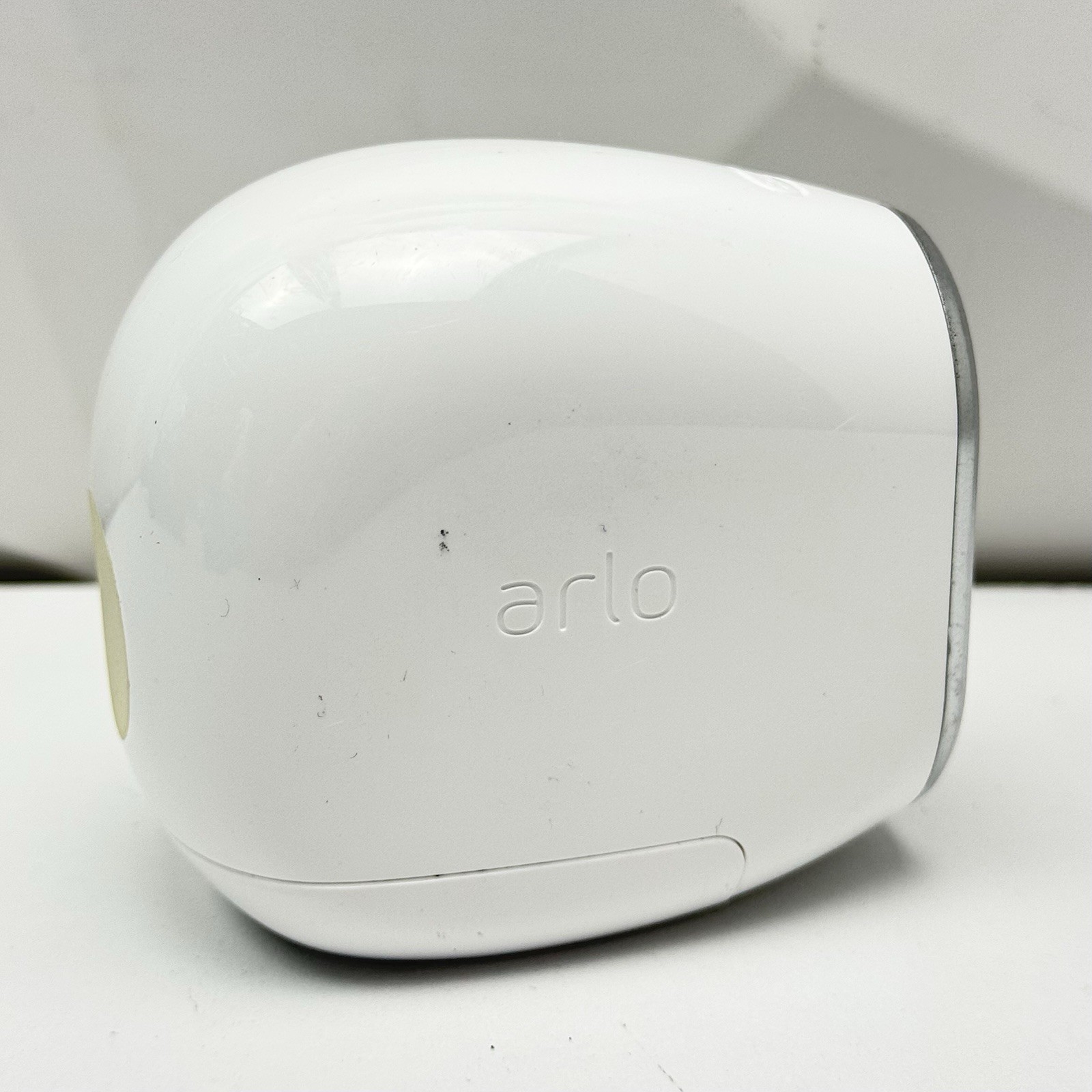Arlo VMC3030 HD Wireless Security Camera Night Vision Outdoor/Indoor Untested