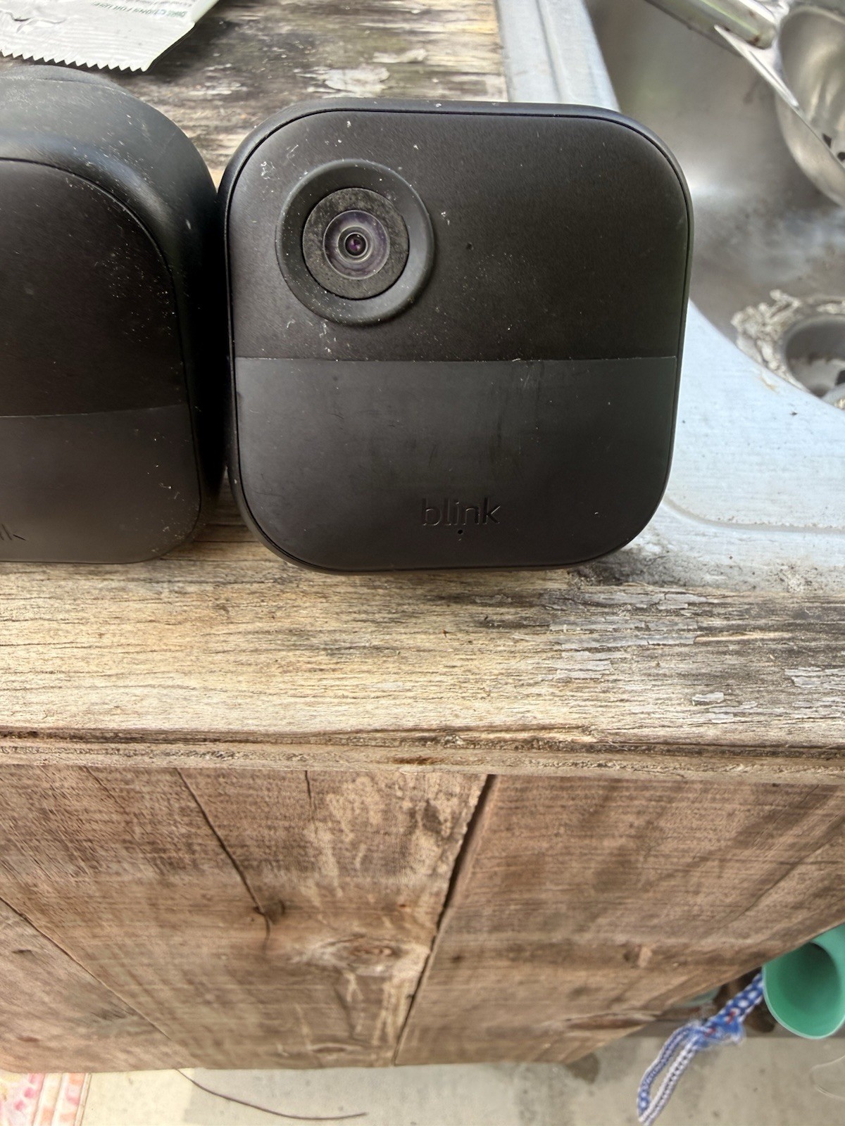 5 Outdoor 4 Wireless Security Camera System – 5 Cameras, 1080p HD & 2- Battery