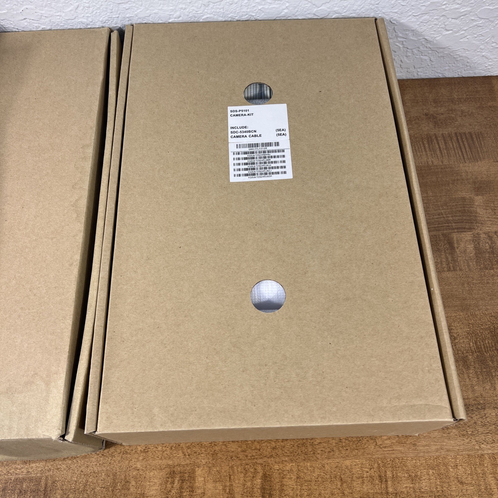 Samsung SDS-P5101 16-Channel DVR 1TB Home Security System (10-Camera Kit)