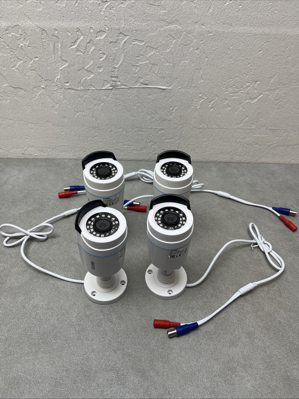 ZOSI 4AK-1062B-WS-US 4-Pack 1080p HD Wireless Security Cameras | New in Box
