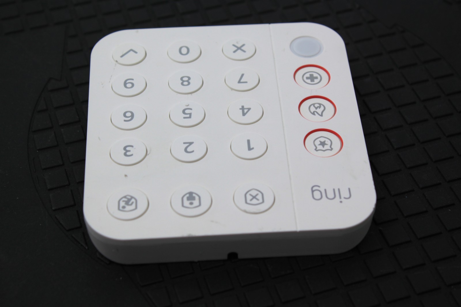 Ring Alarm Keypad 2nd Generation 5AT2S7 No Power Cable