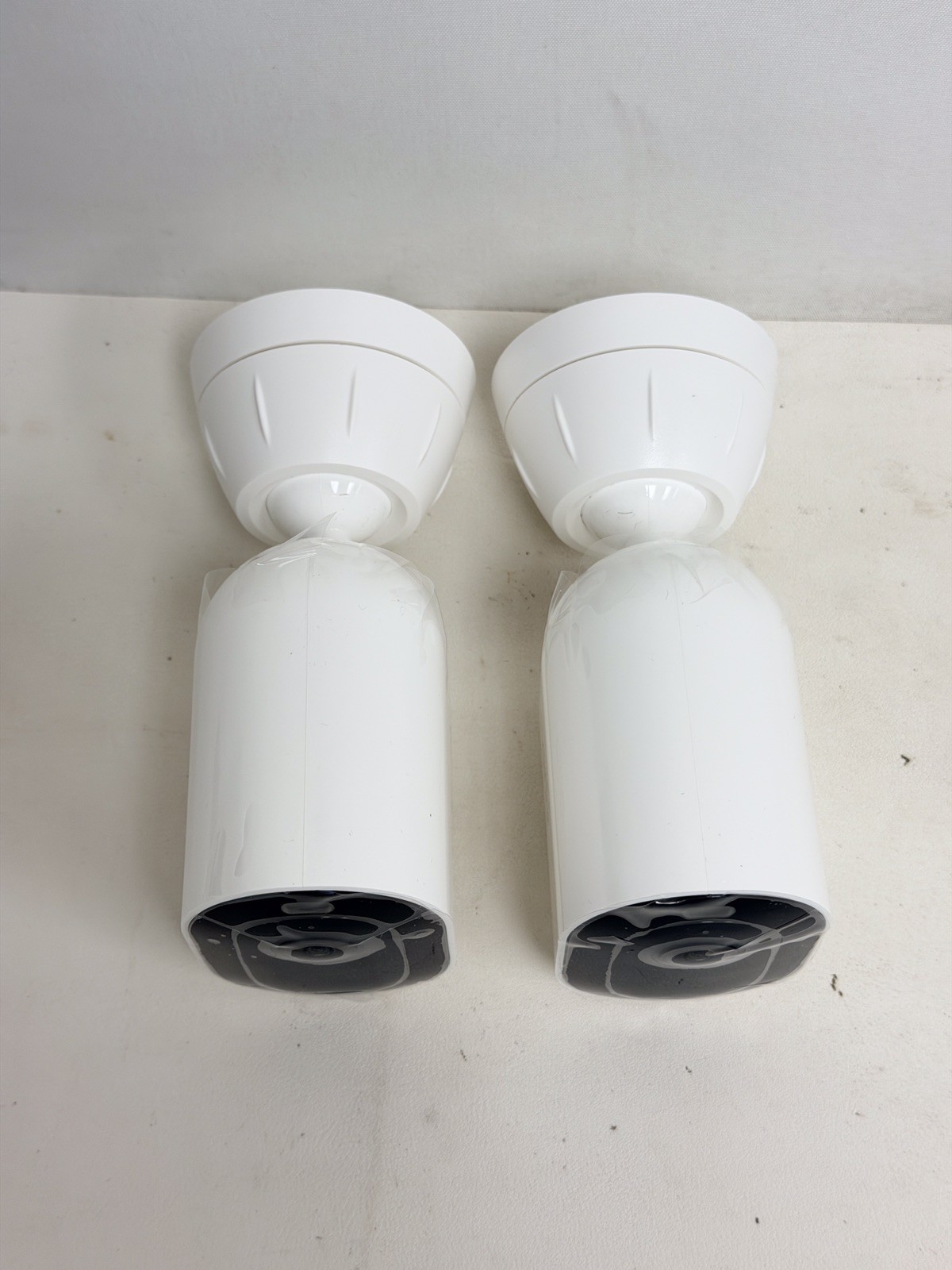 Arlo Pro 5S 2K Security Bundle with 2 Wireless Spotlight Cameras in White