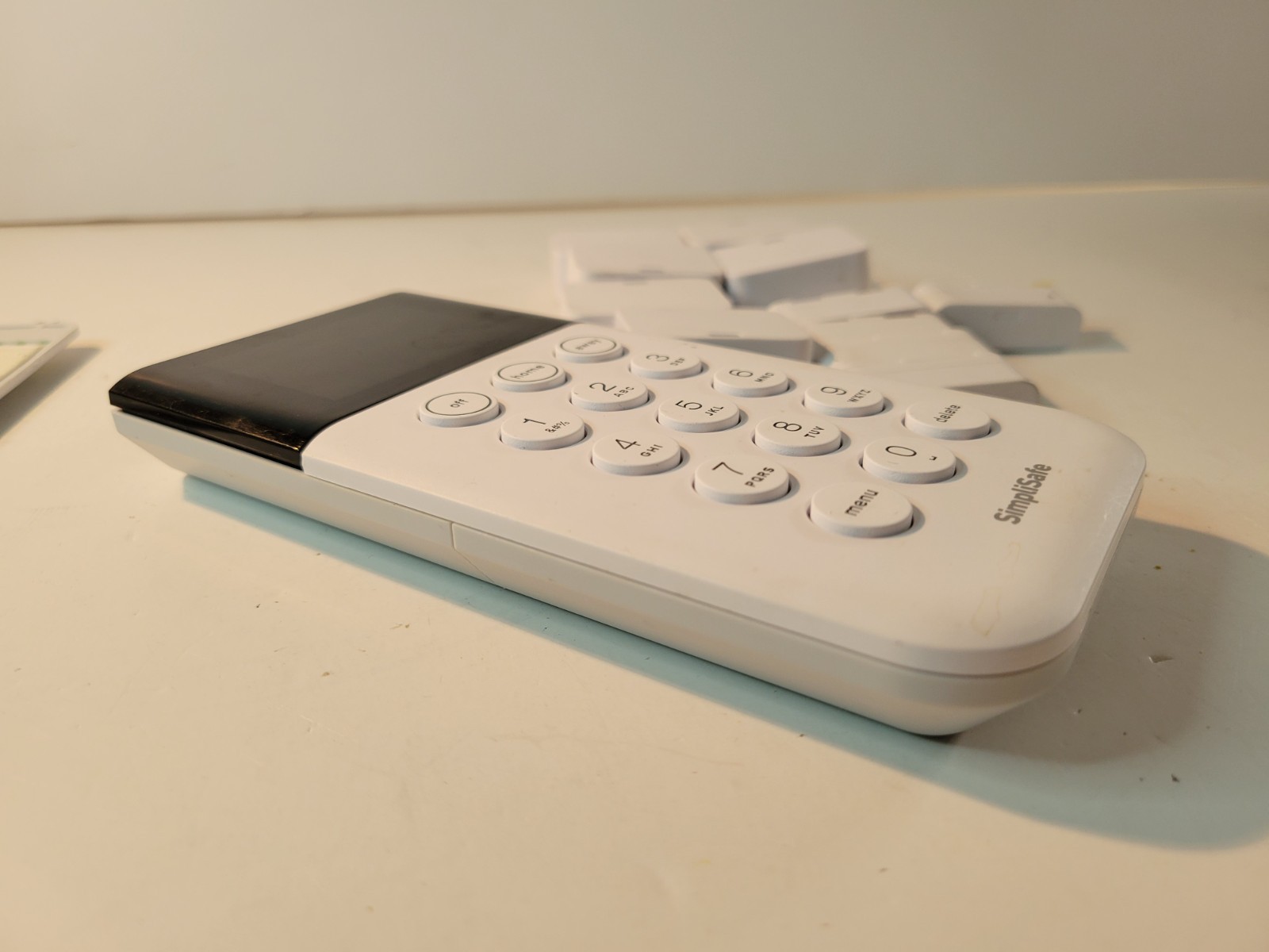 SimpliSafe Home Security System GENUINE Wireless Keypad Remote + Sensors SSKP3