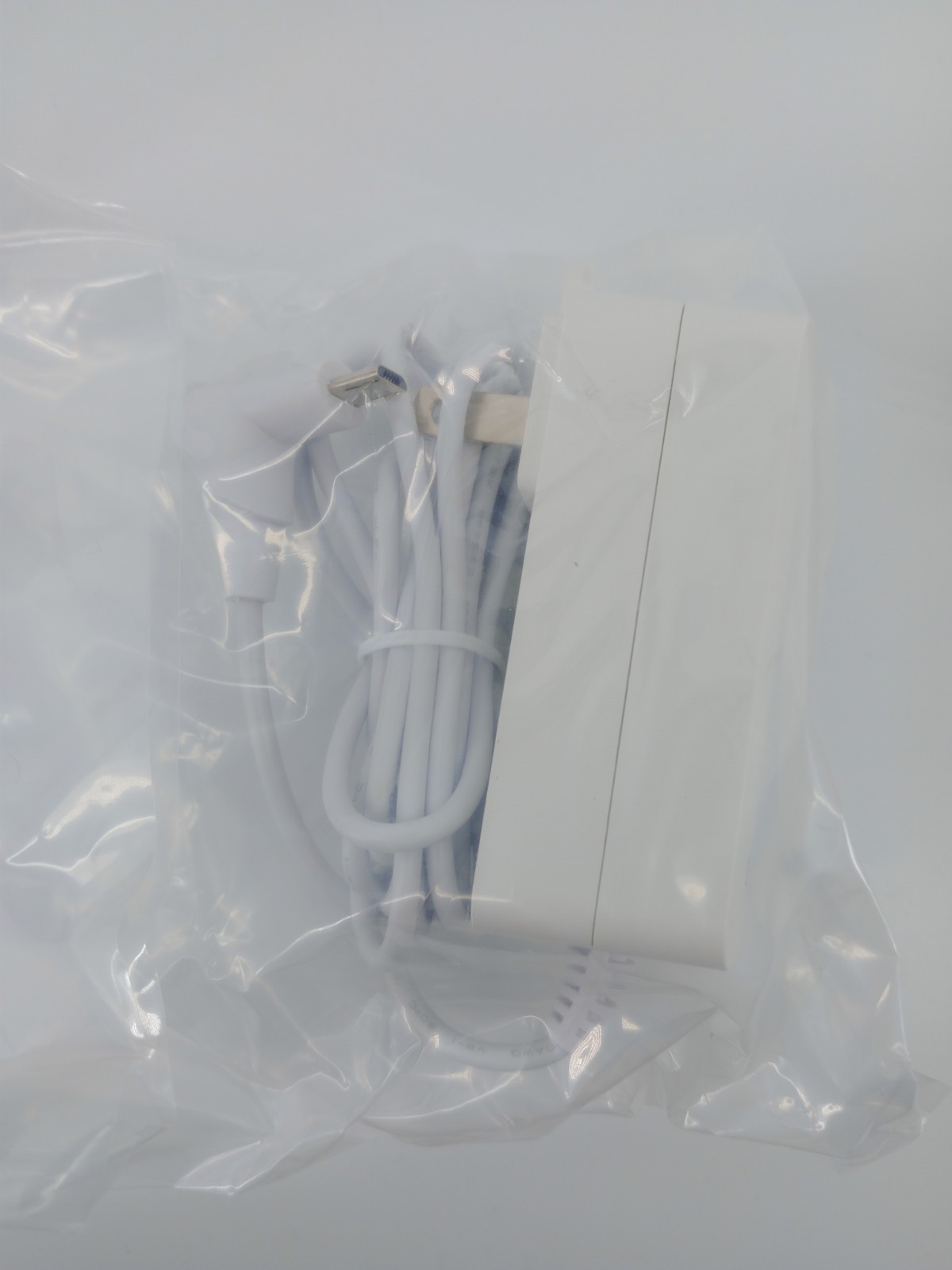 SimpliSafe Base Station BS3W White 1-Year Warranty New Open Box