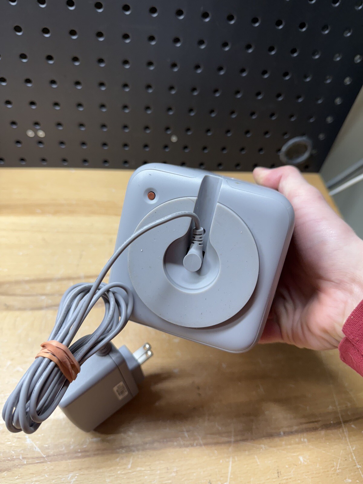 (J) Blue By ADT Smart Home Hub S40LR0-01 Pearl Gray