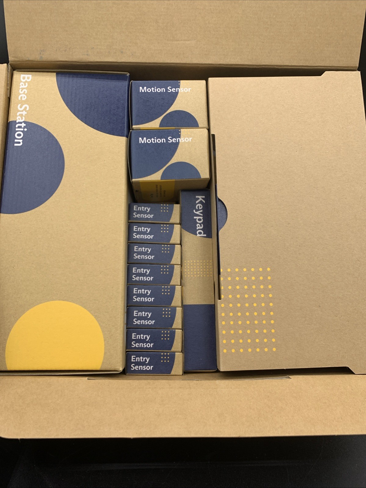 OPEN BOX – SimpliSafe 13-Piece Security System with 1 Outdoor Camera