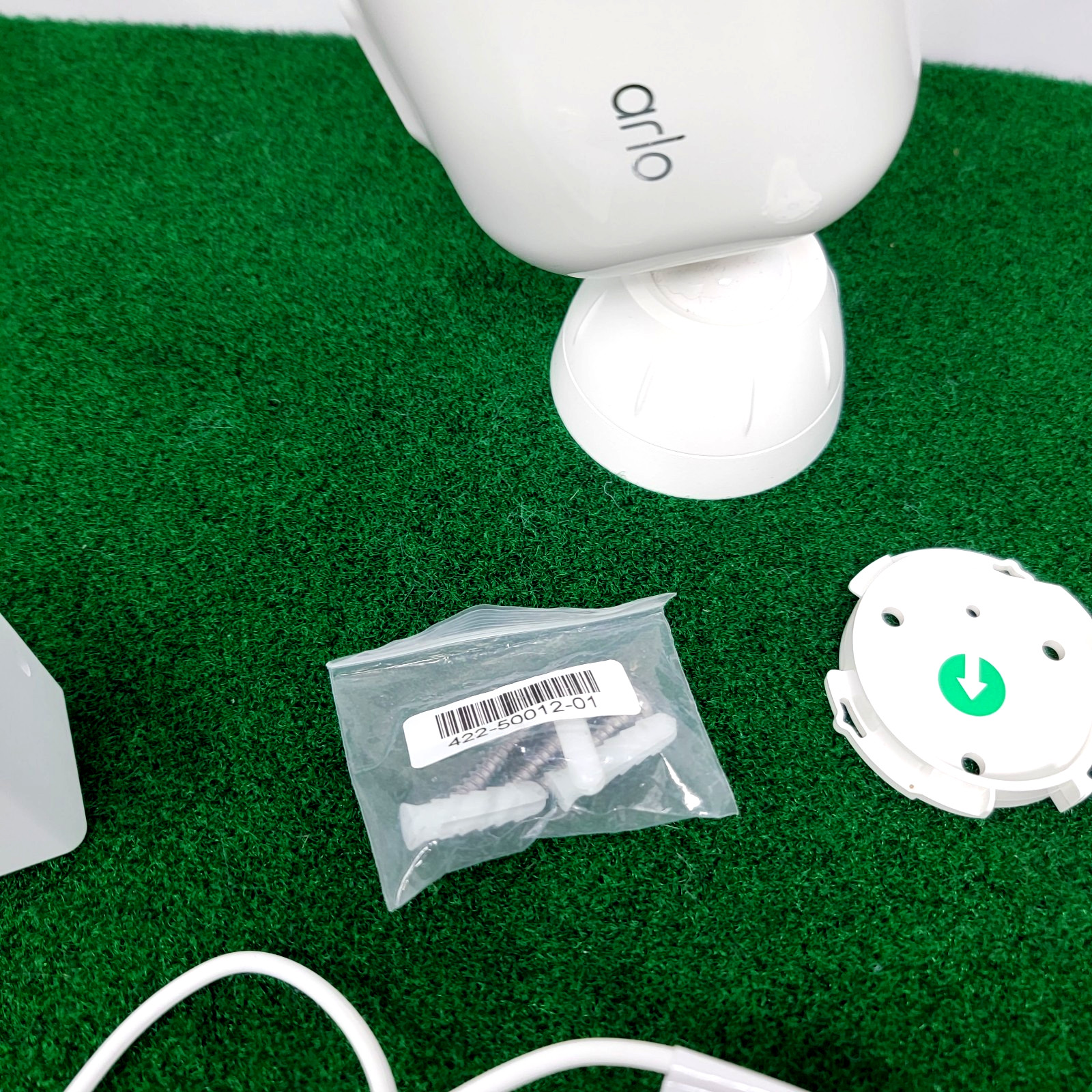 Arlo Ultra UHD 4K Add-on Security Camera – VMC5040 Battery Mount Charger Lot