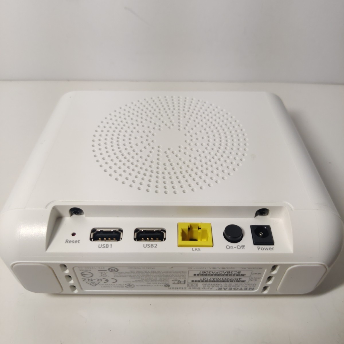 NetGear Arlo Pro Security Base Station VMB4000 with Power Supply