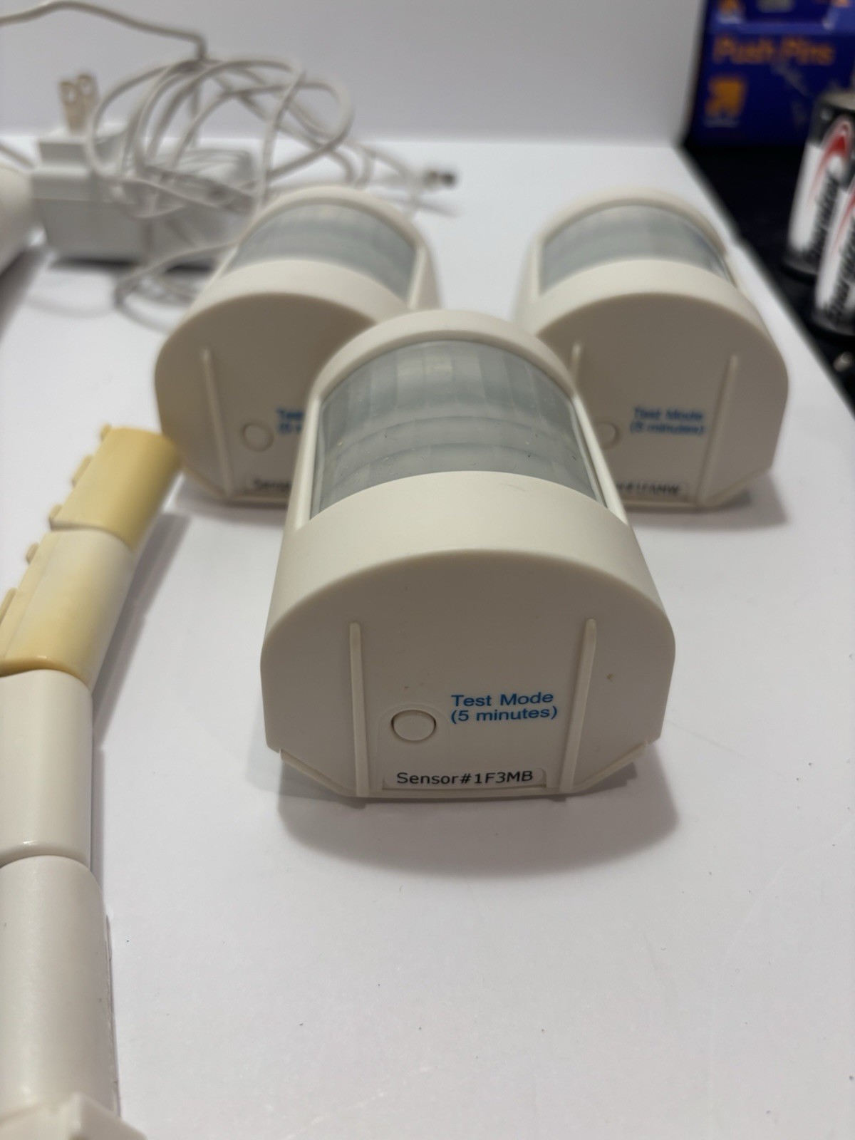 SimpliSafe Wireless 1st Generation Home Security Alarm System Bundle