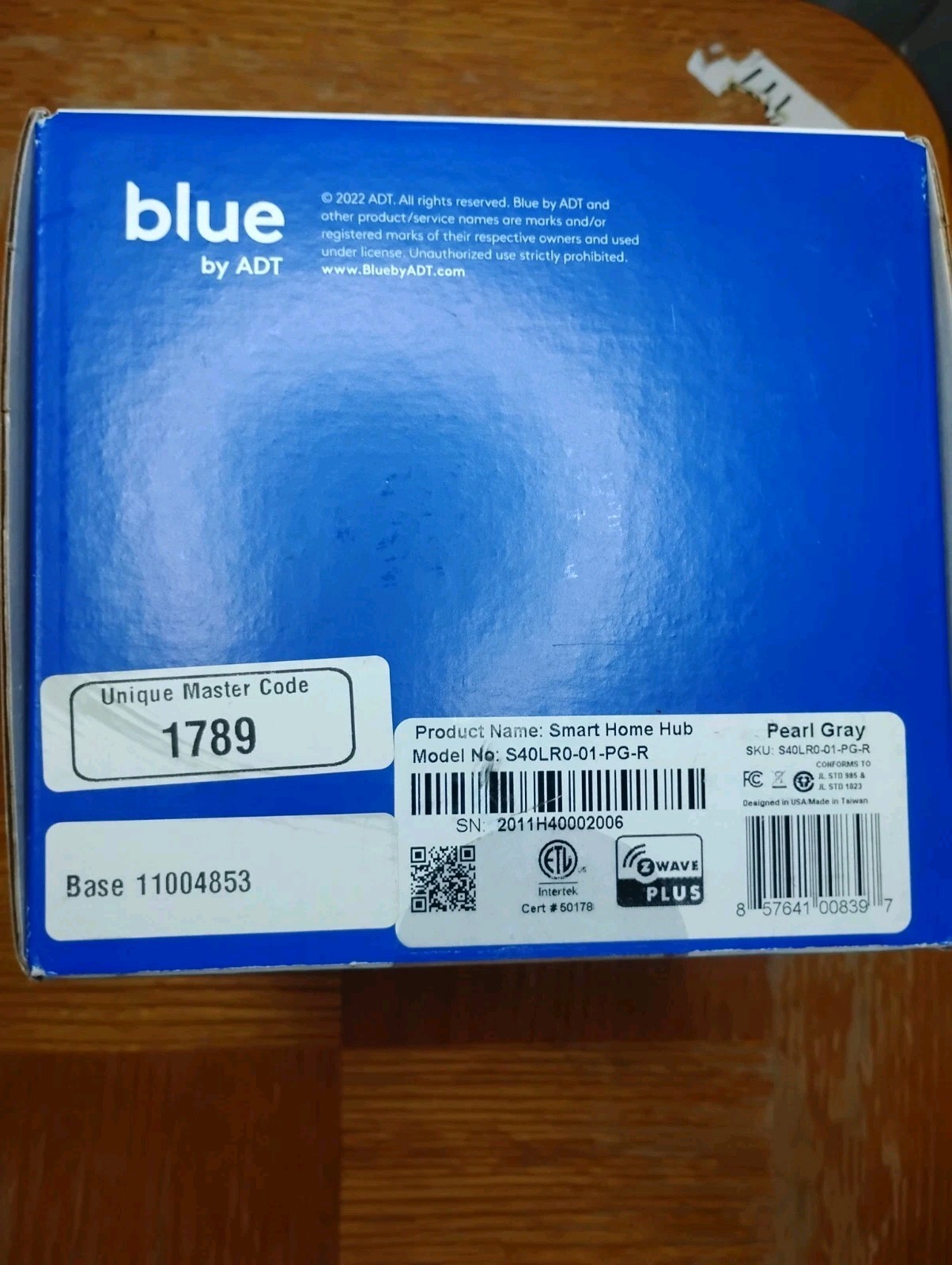 Blue By ADT Smart Home Hub S40LR0-01 Pearl Gray