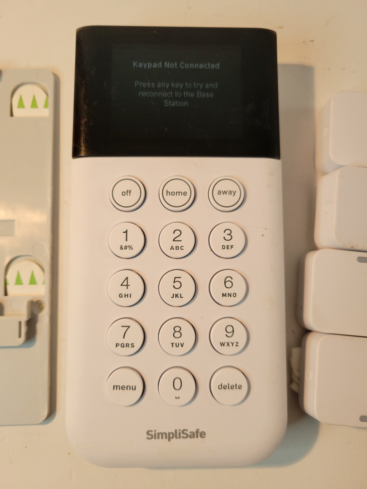 SimpliSafe Home Security System GENUINE Wireless Keypad Remote + Sensors SSKP3