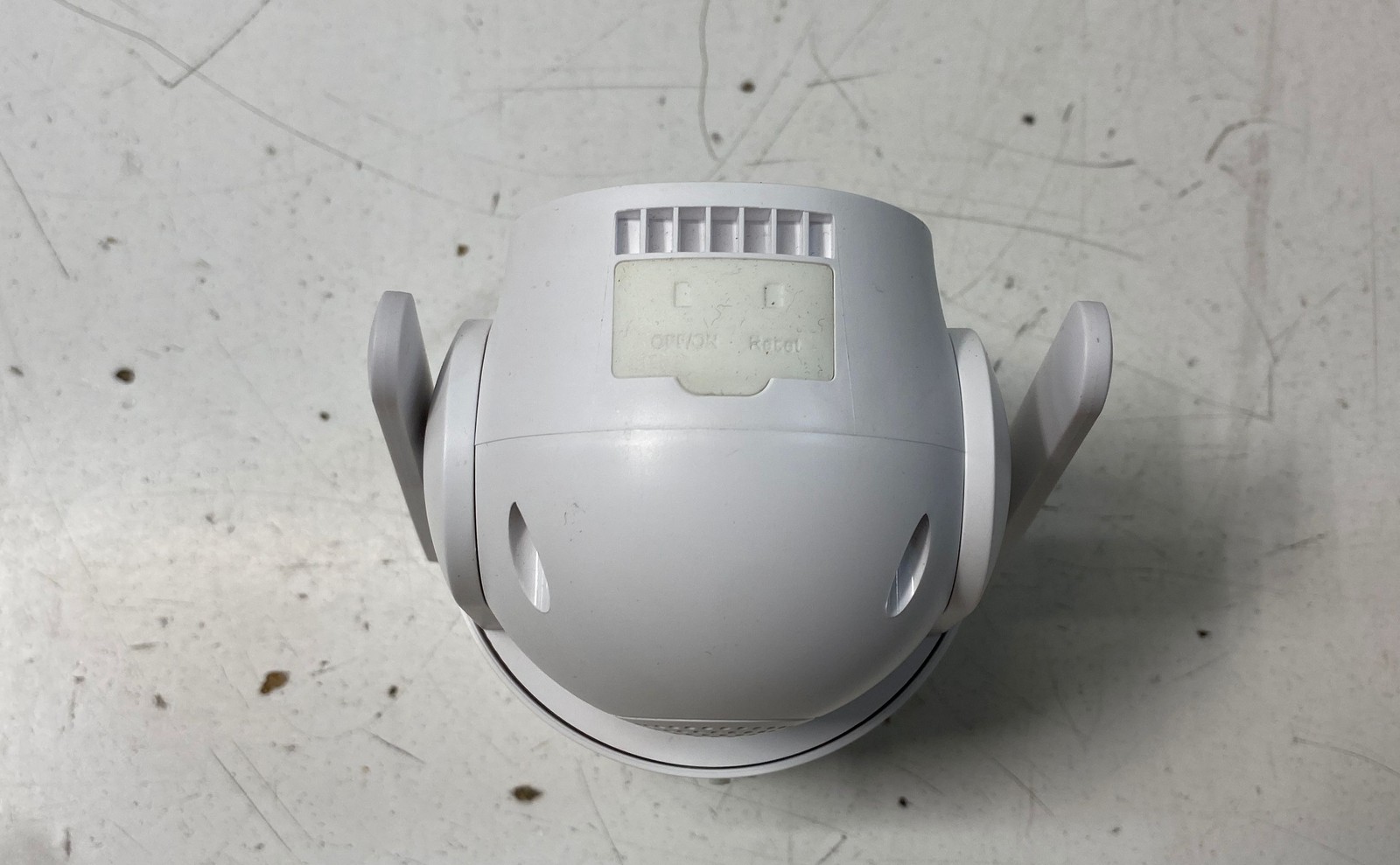 Eljget 4G LTE Pan & Tilt Wireless Solar Security Camera For Parts Not Tested