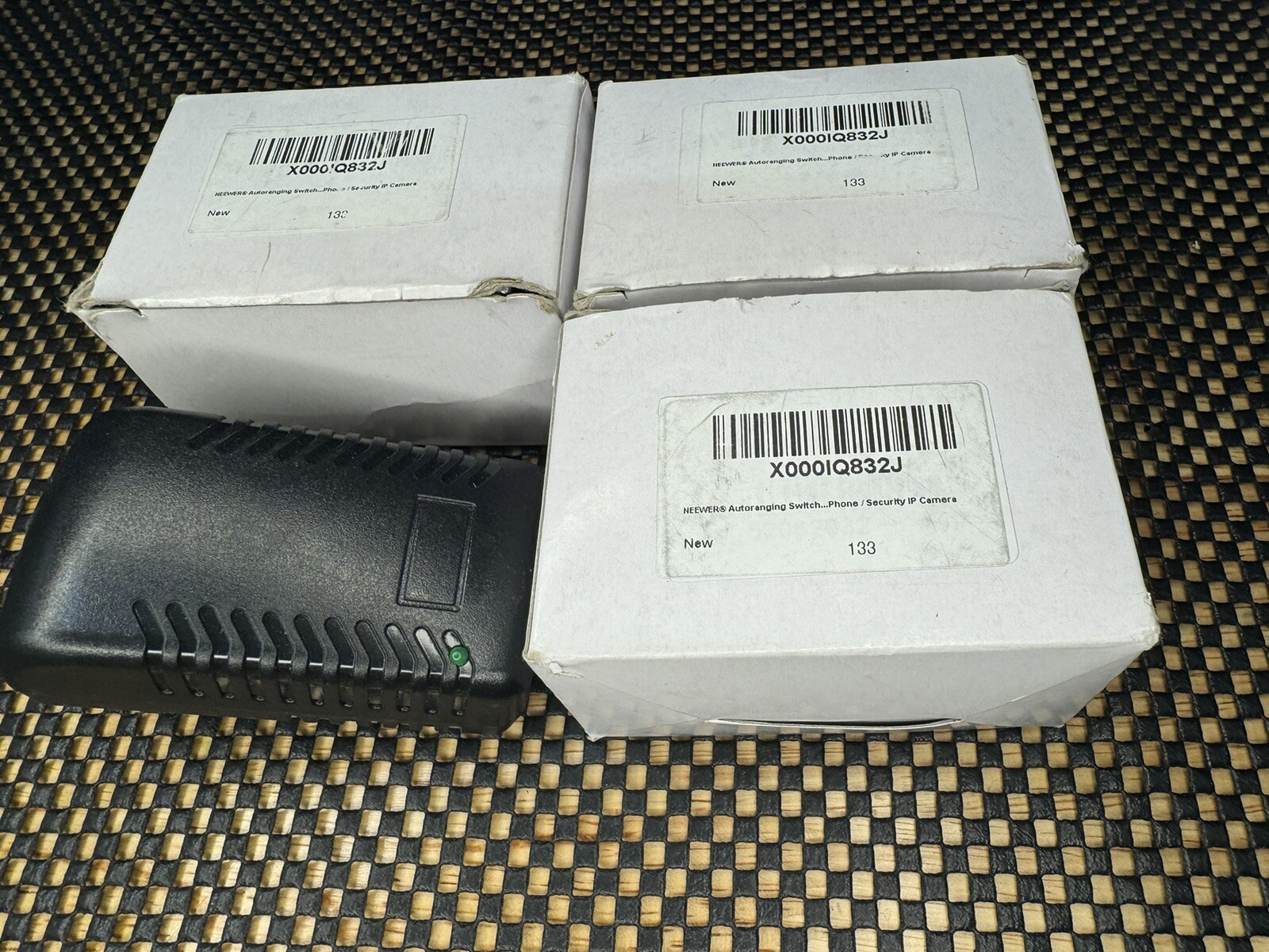 NEEWER Autorange Switching 48V-0.5A Plug POE Injector IP IPCamera – LOT OF 4