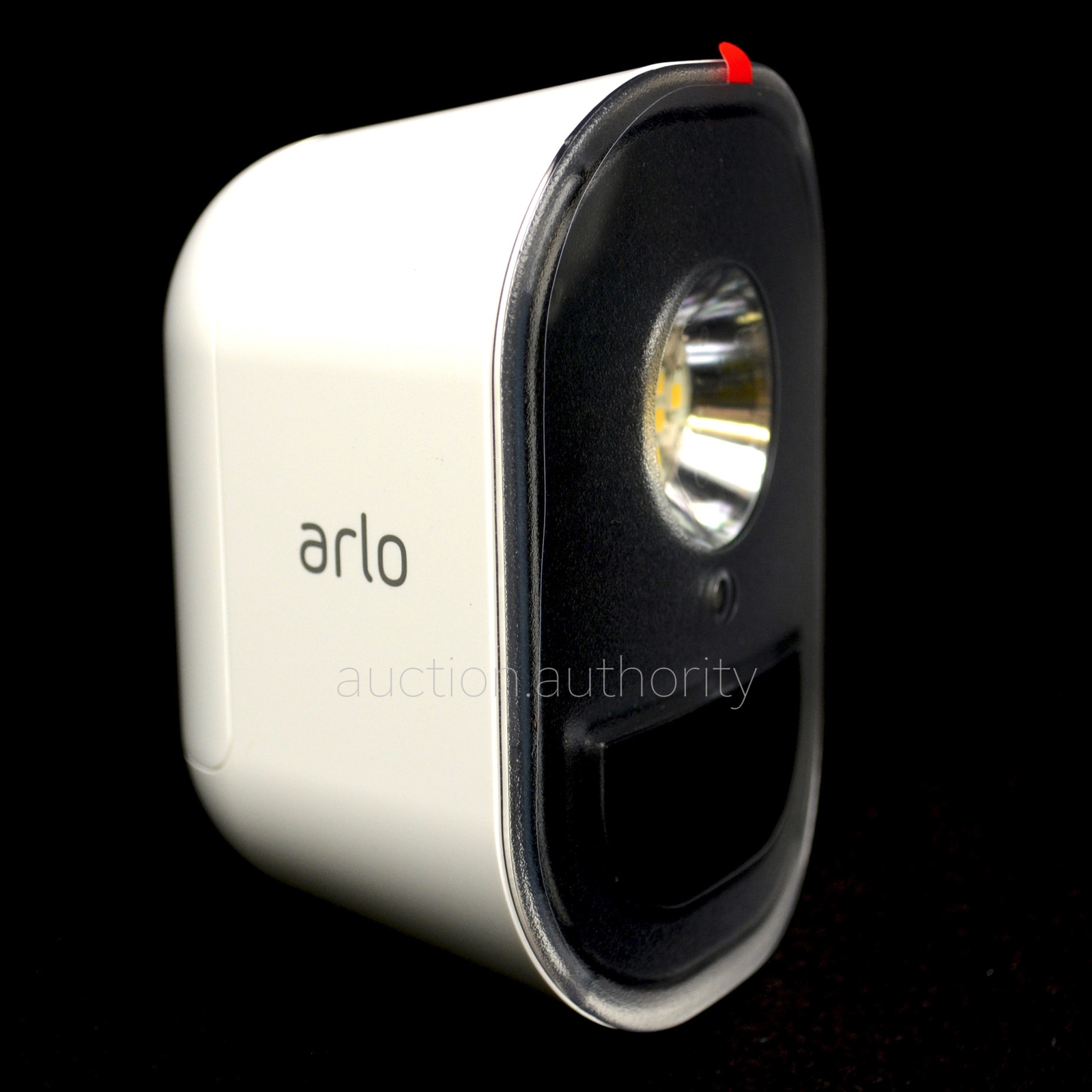 New Arlo Add-On Home Security Light Netgear Smart Pro NO BRIDGE/BATTERY ALS1101