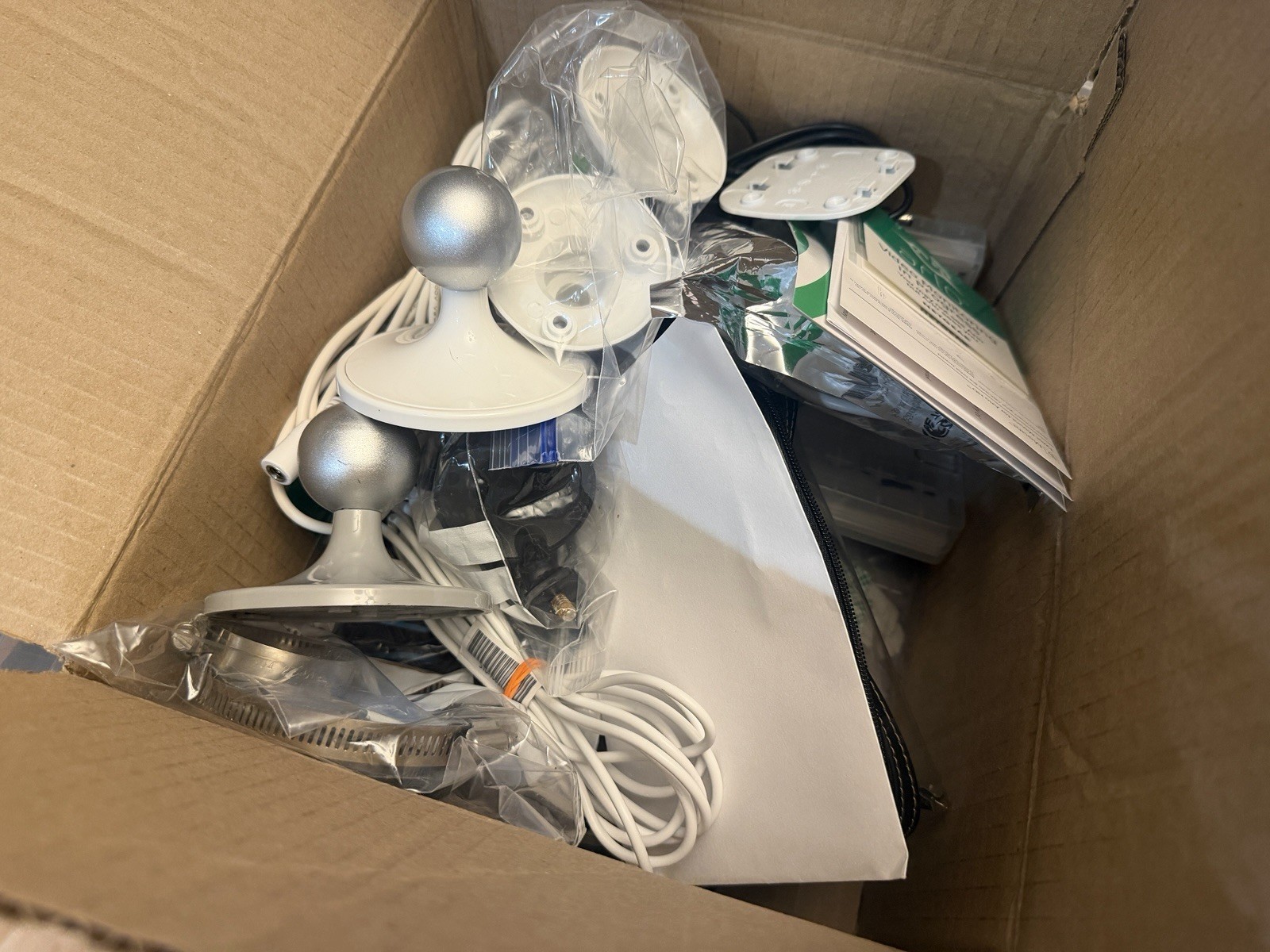 Arlo Camera System 6 Cameras Lot Chime, Doorbell, Sensors And Solar Panel BUNDLE