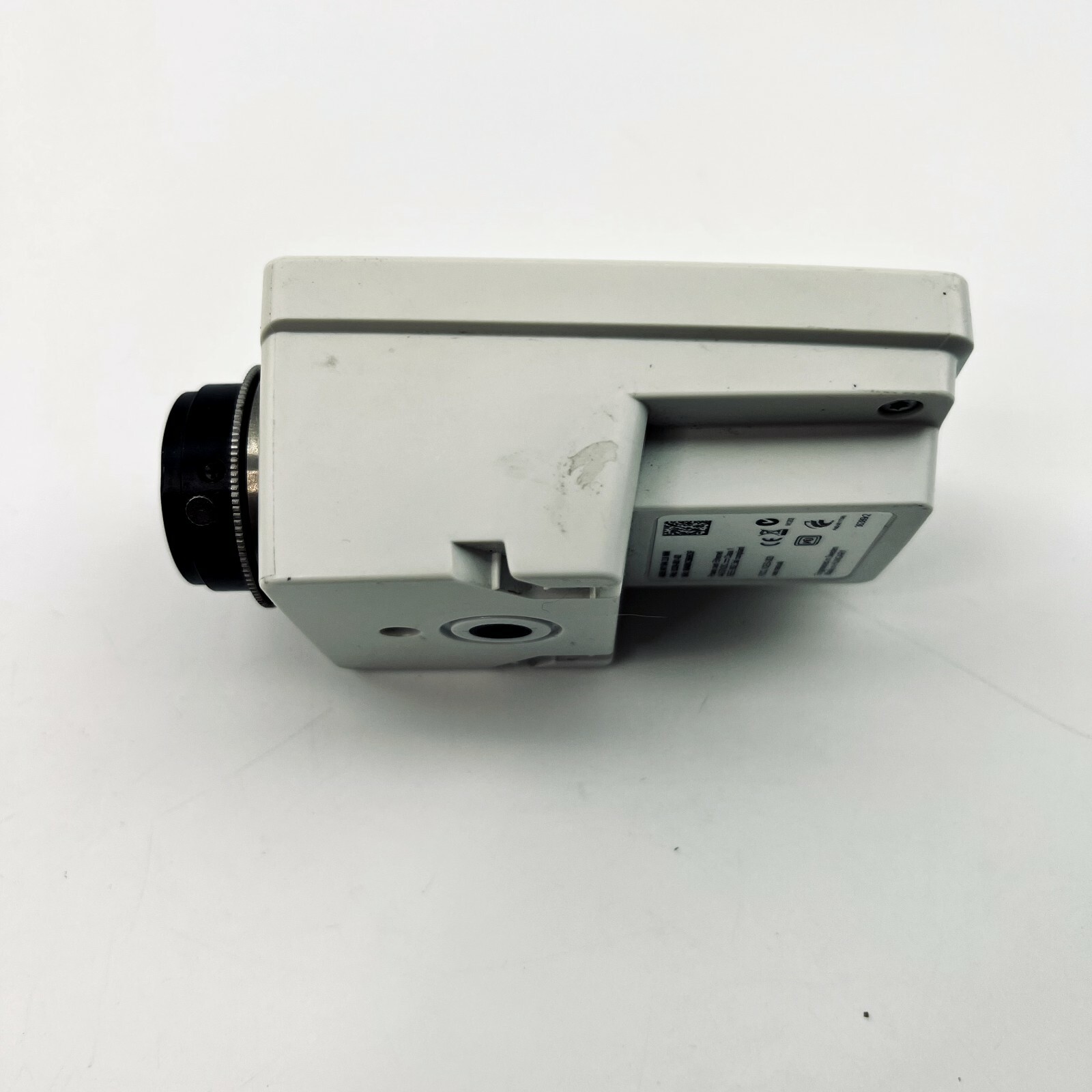 Axis M1104 HDTV 720p PoE Network Camera 2.8mm Fixed Lens F2