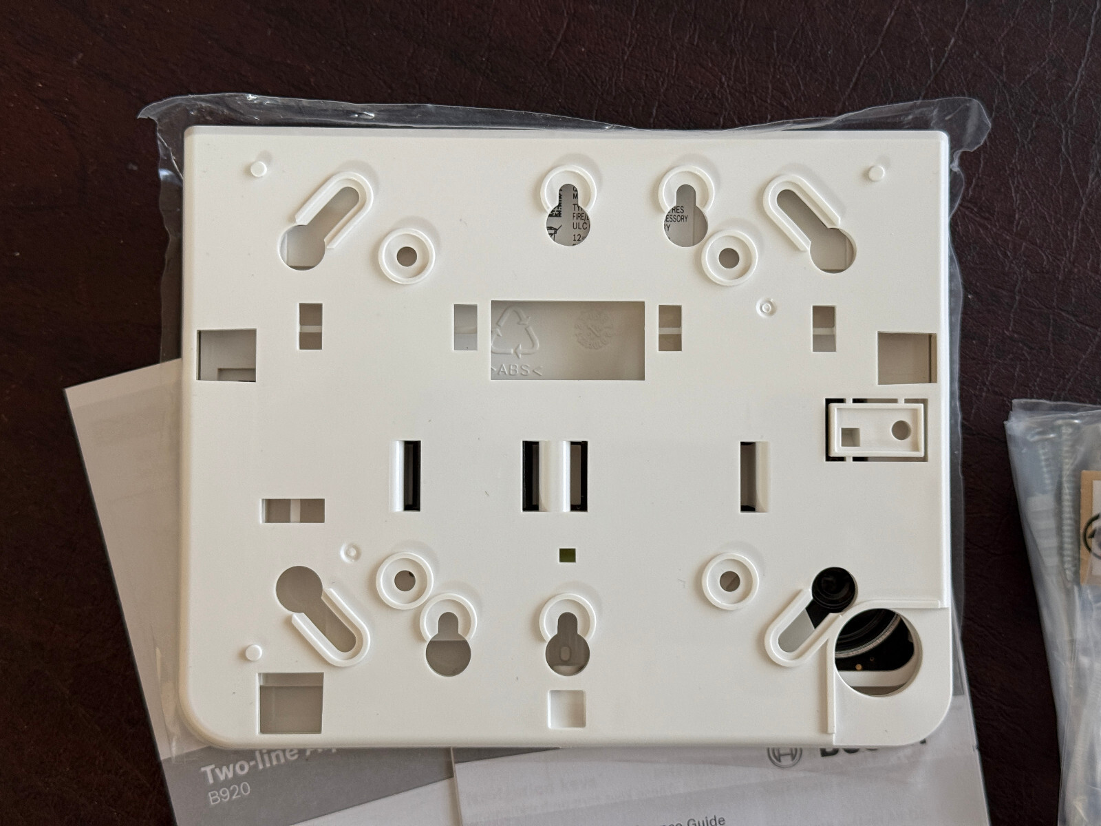 Bosch B920 Alarm Control System 2-Line Alpha Numeric Display Keypad Annunciator