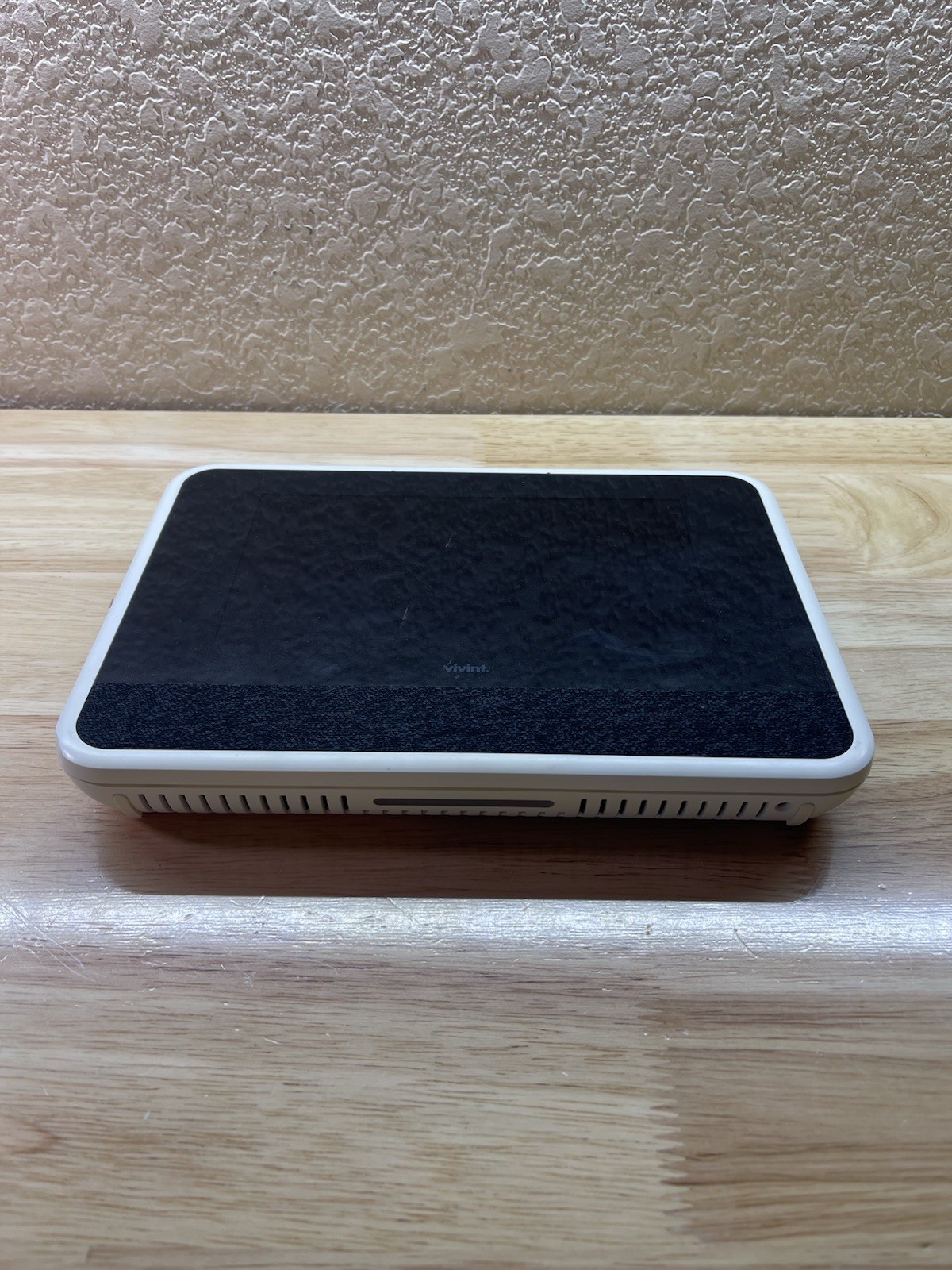 Vivint Smart Home Hub Sky Control Panel VS-SH2000-000 Untested As Is