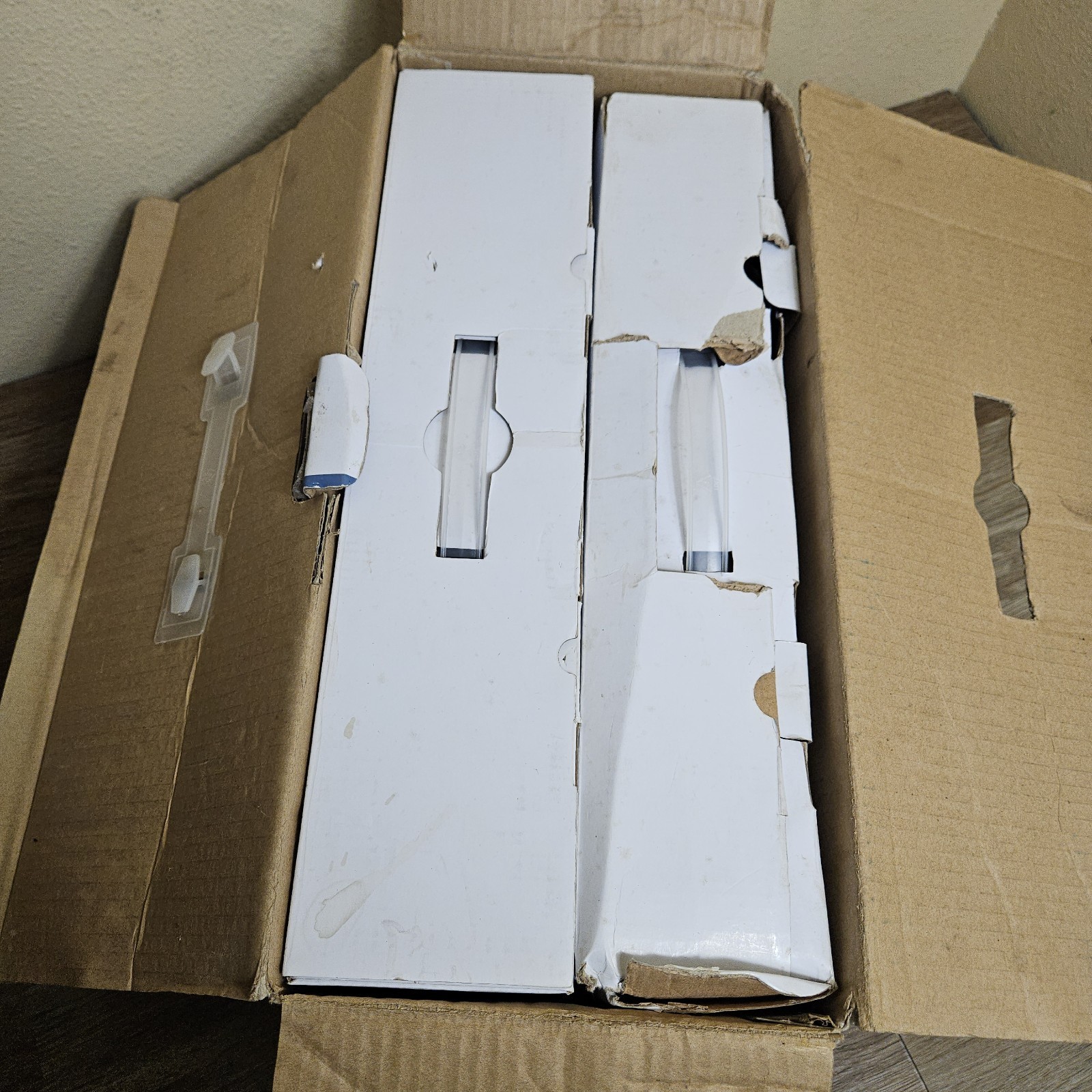 Bunker Hill 62463 Security System 500GB HD DVR 4 Cameras 8 Channel -New Open Box