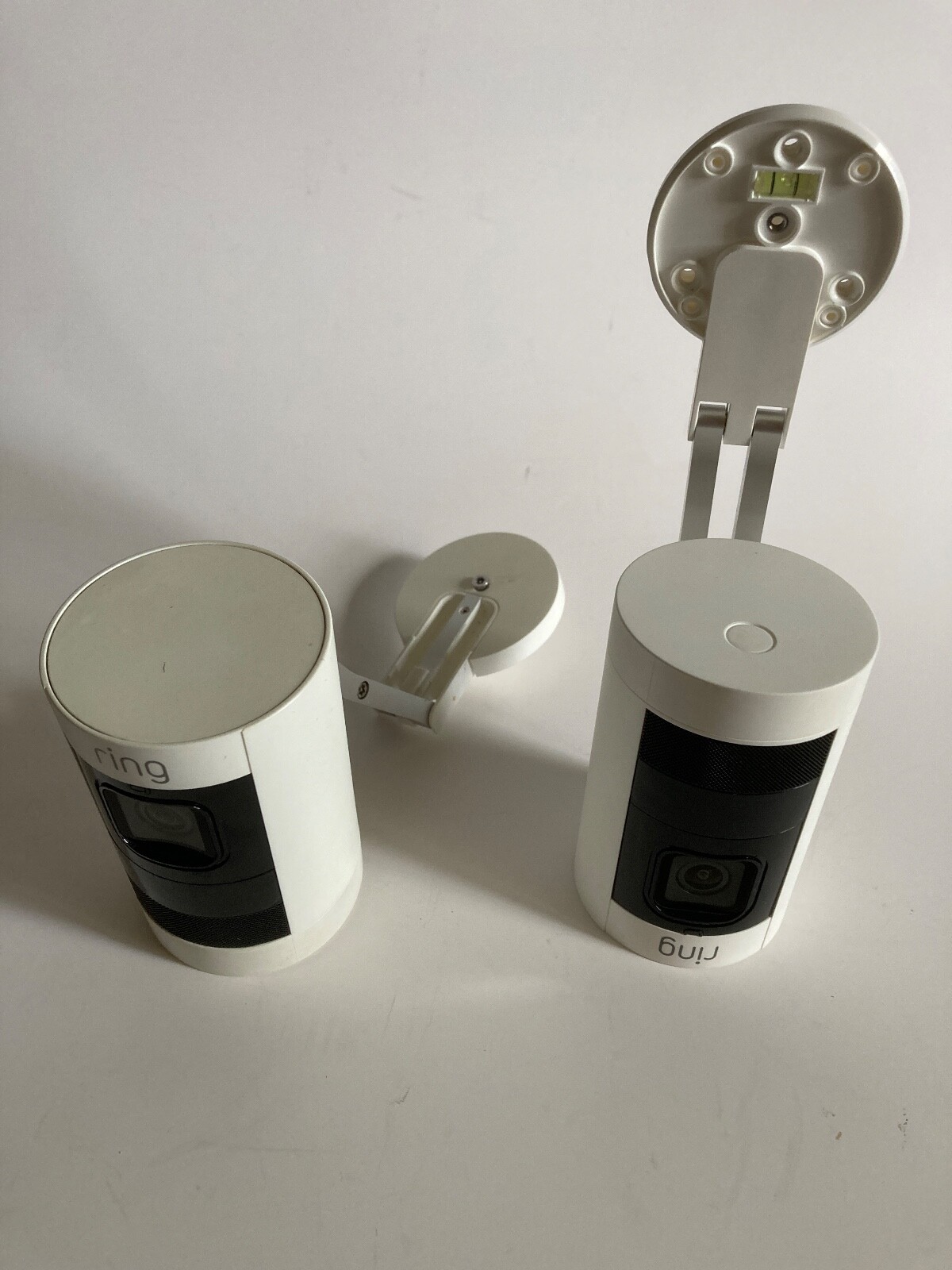 Ring Home Security System (used) (9 Piece) incl. 2 wireless cameras & mounts