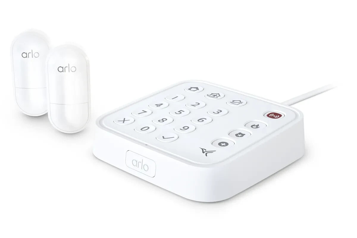 Arlo Pro 5S 2K Wire Free Home Security System VMC4260P-100NAS Doorbell and Chime
