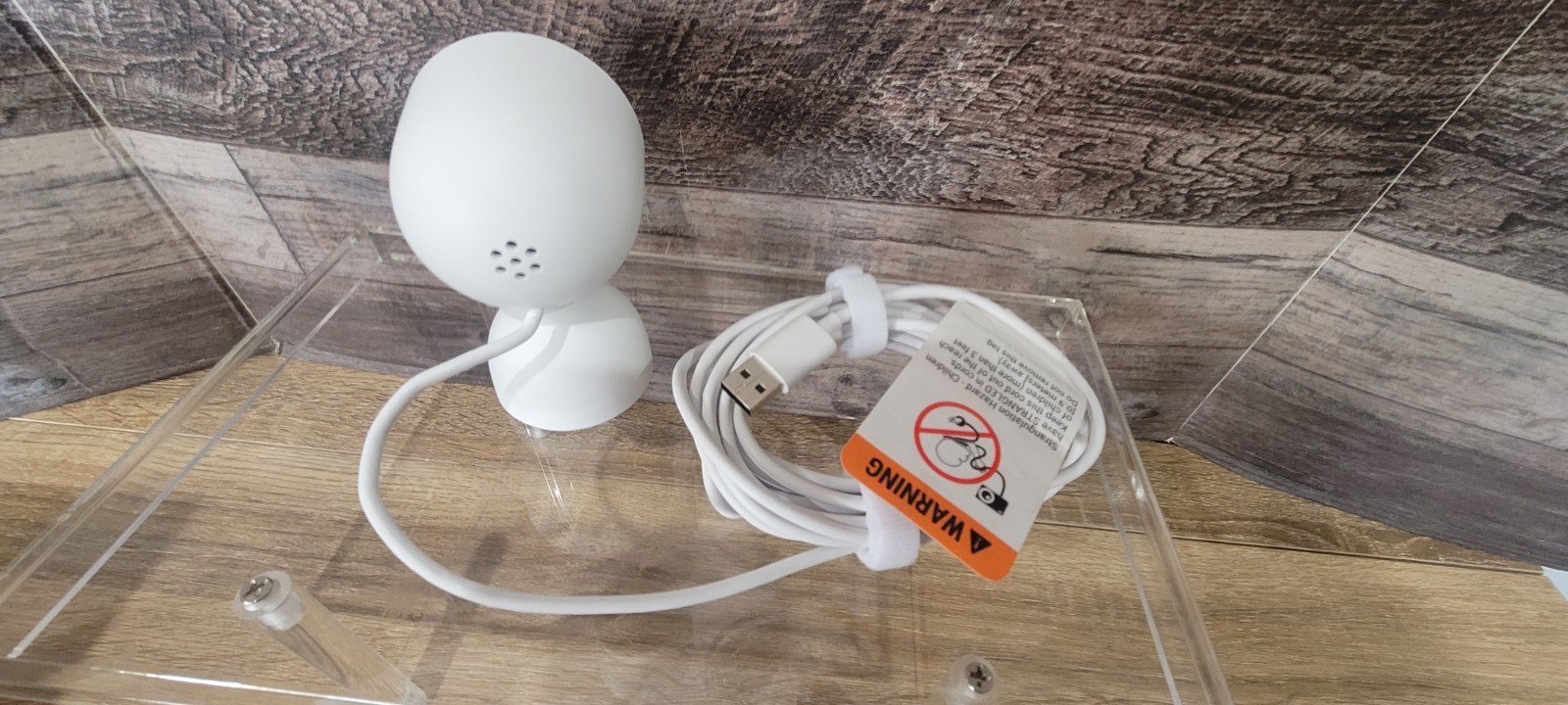 Google Nest Indoor Smart Security Camera (Wired, 3rd Gen) – Snow