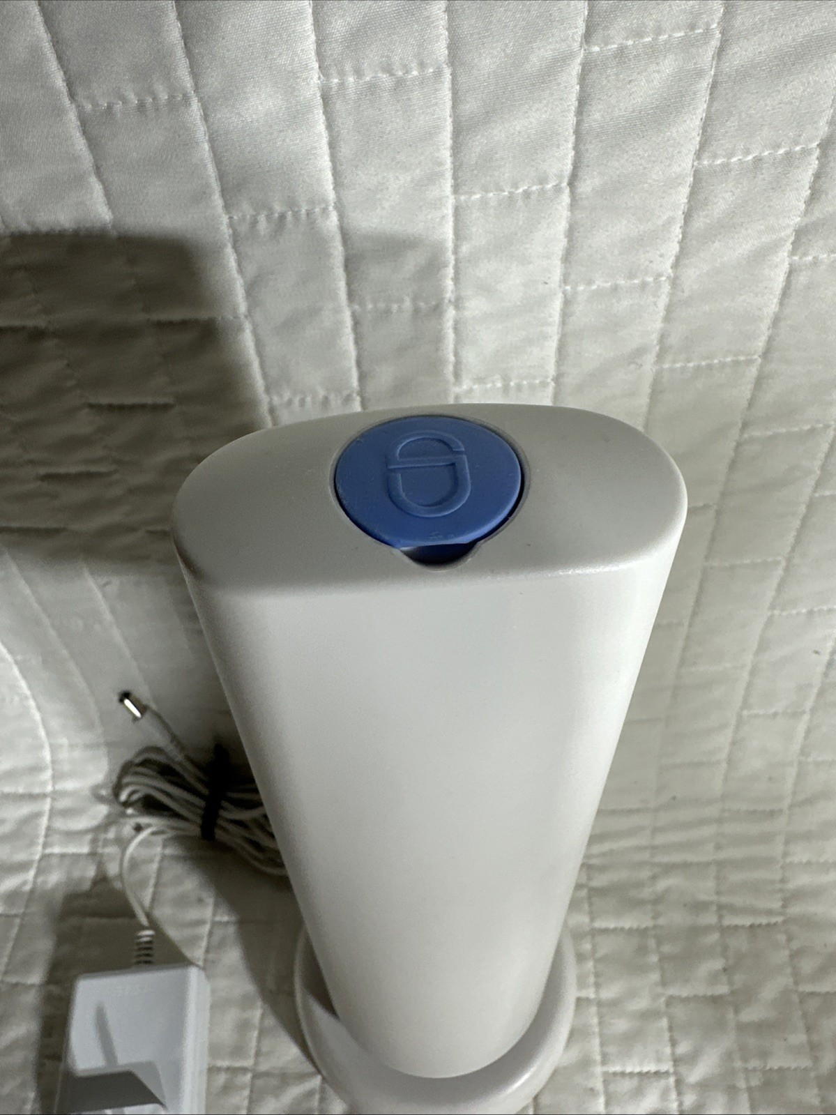 SimpliSafe Base Station BS2000 1st Generation Home Security With Power Supply