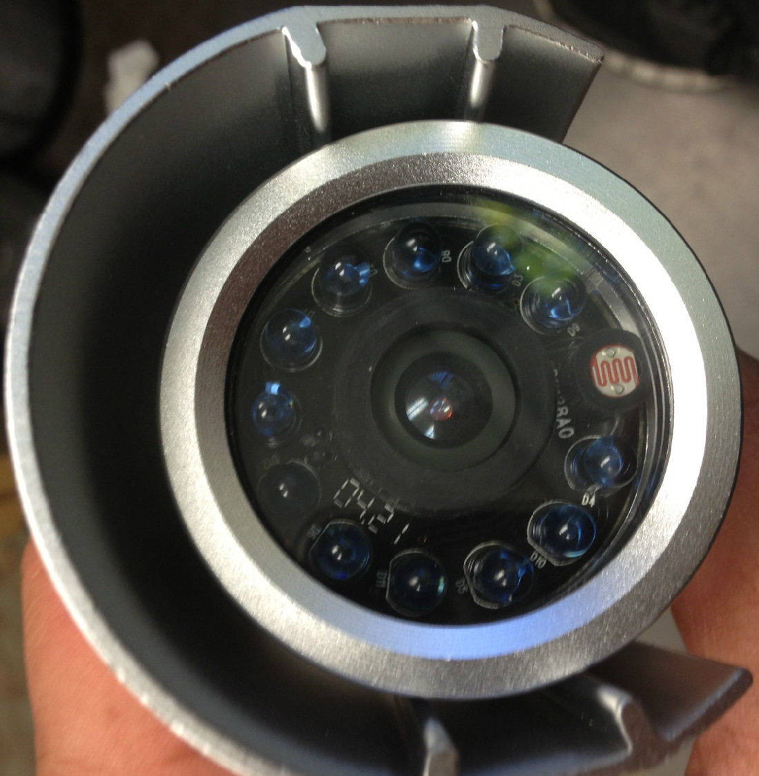 VC-819DN IR COLOR CAMERA DC12V NTSC 12IR Include mounting bracket