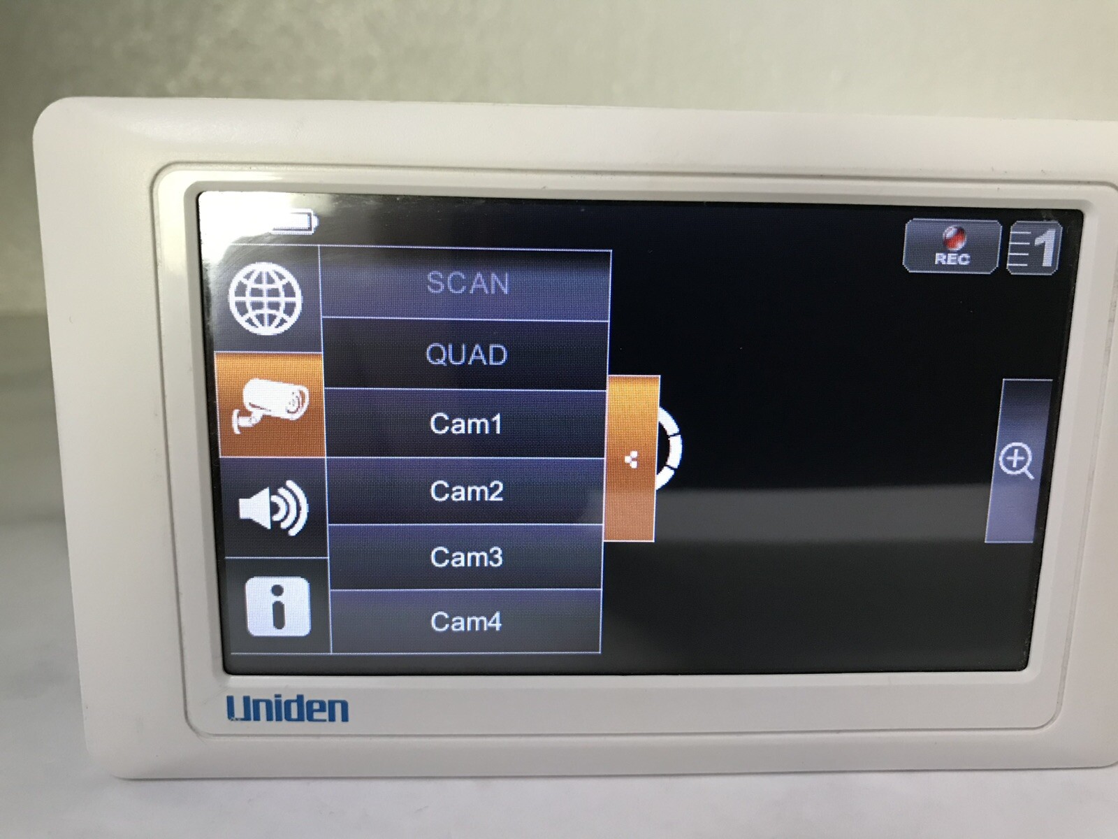 Uniden Guardian G4 Touch Screen 3.3” LCD Screen Model G403 White & Charging Cord