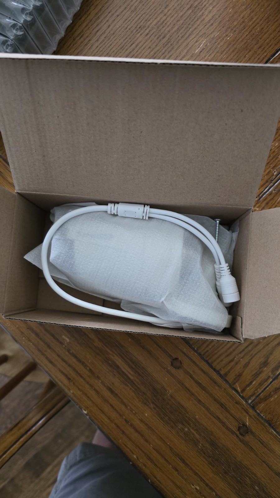 HD NVR KIT 4 CAMERA WIFI CAPABLE NEW / Open Box