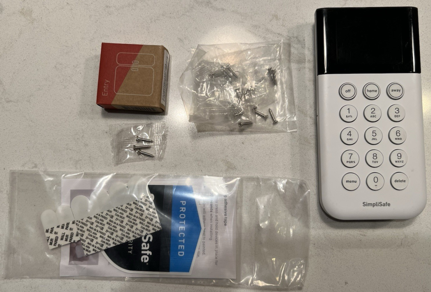 SimpliSafe Home Security System w/Outdoor Camera