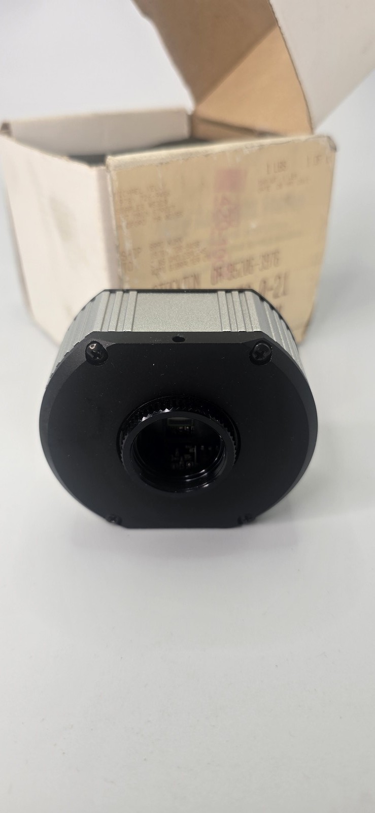 Arecont Vision AV2115DN 1080p 32fps H.264 Day/Night IP MegaVideo Camera PoE