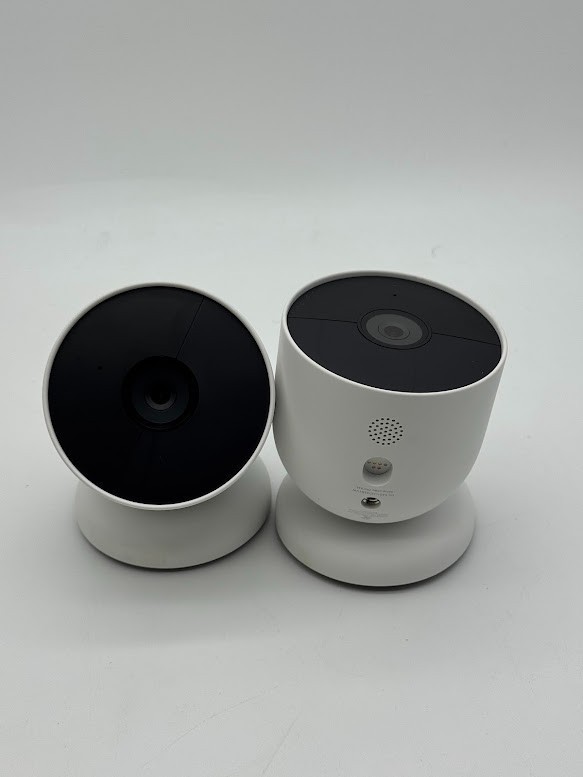 Google Nest Cam Outdoor or Indoor Battery 2nd Gen 2-Pack White
