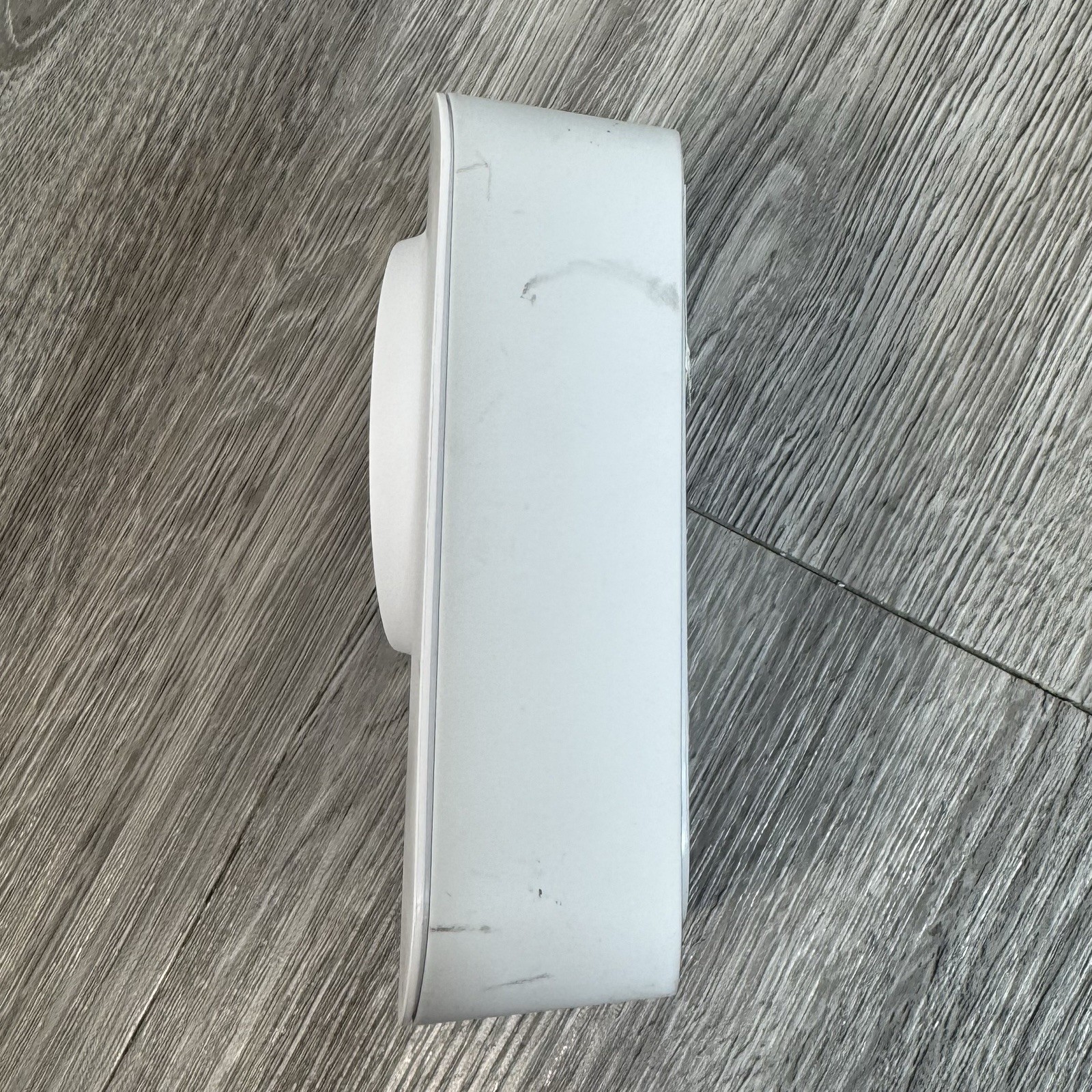 SimpliSafe Extra Siren 105dB Security System SSWS3 Auxiliary Siren W/ Mount