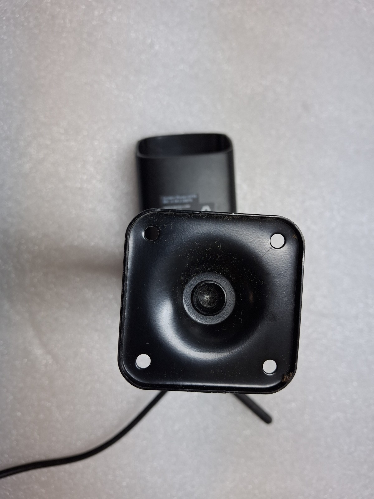 Uniden G755 Guardian Wireless Indoor/Outdoor Weather-proof Security Camera (A)