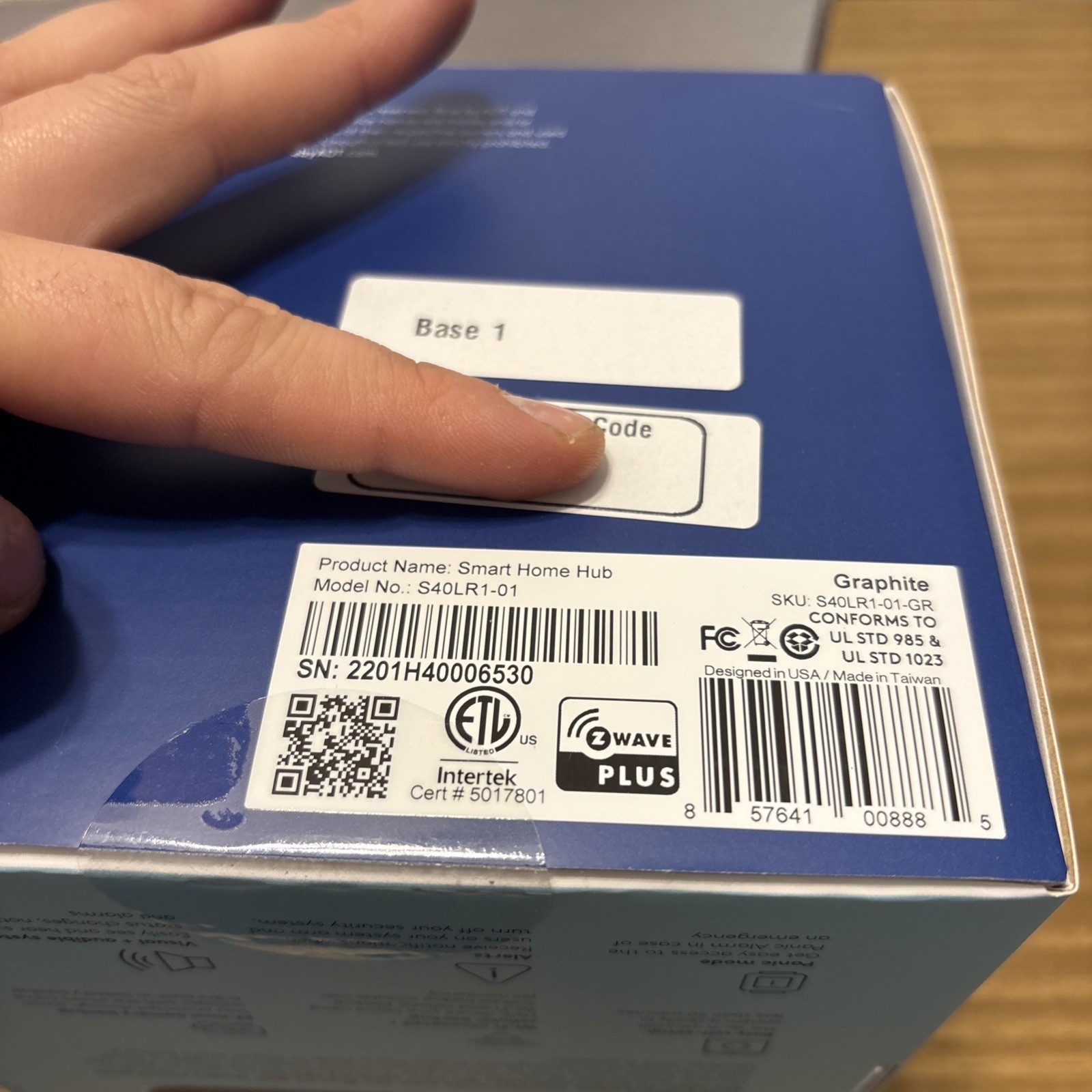 Blue by ADT Smart Home Hub Black S40LR0-01 New Sealed