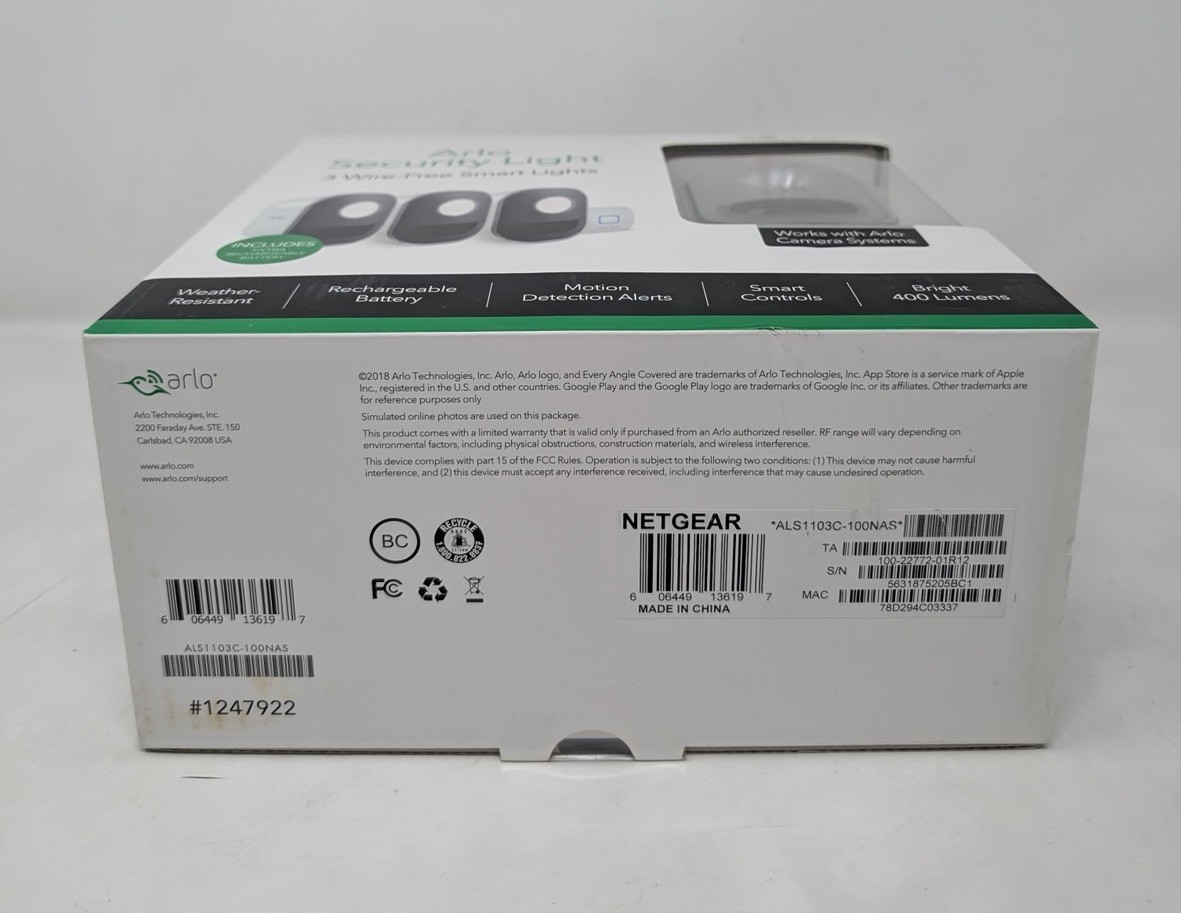 Arlo Security Light System with 3 Wire-Free Smart Lights (ALS1103C-100NAS)