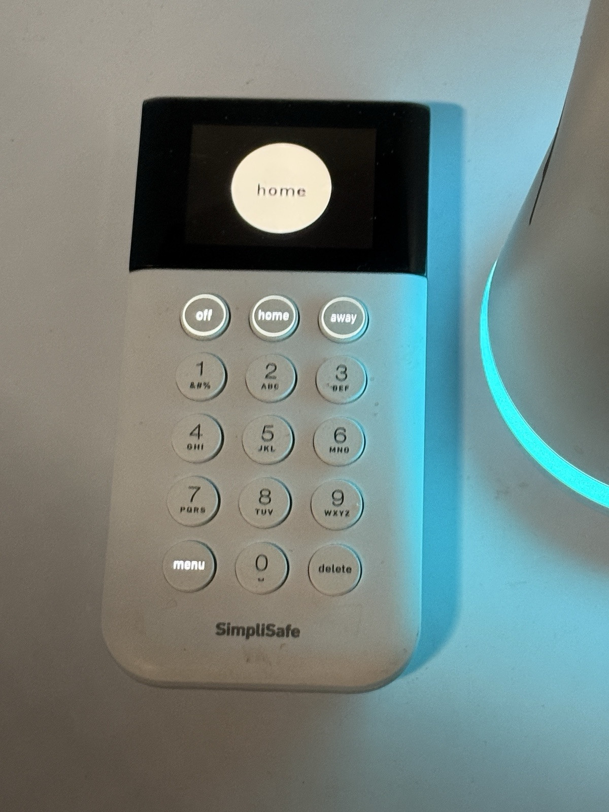 SimpliSafe Home Security System Base Station SSBS3 With Keypad SSKP3