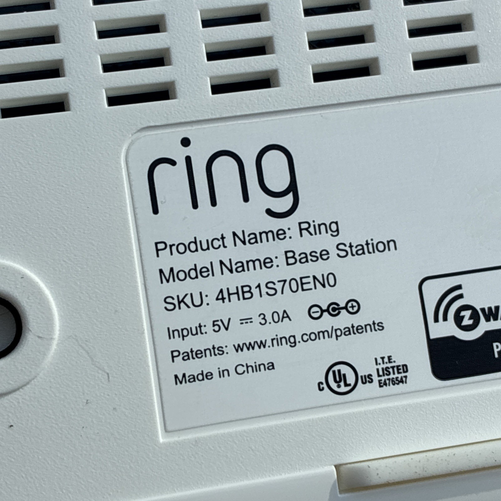 Ring Alarm Base Station -1st Gen- 4HB1S70EN0 w/ AC Adapter. Unknown Registration