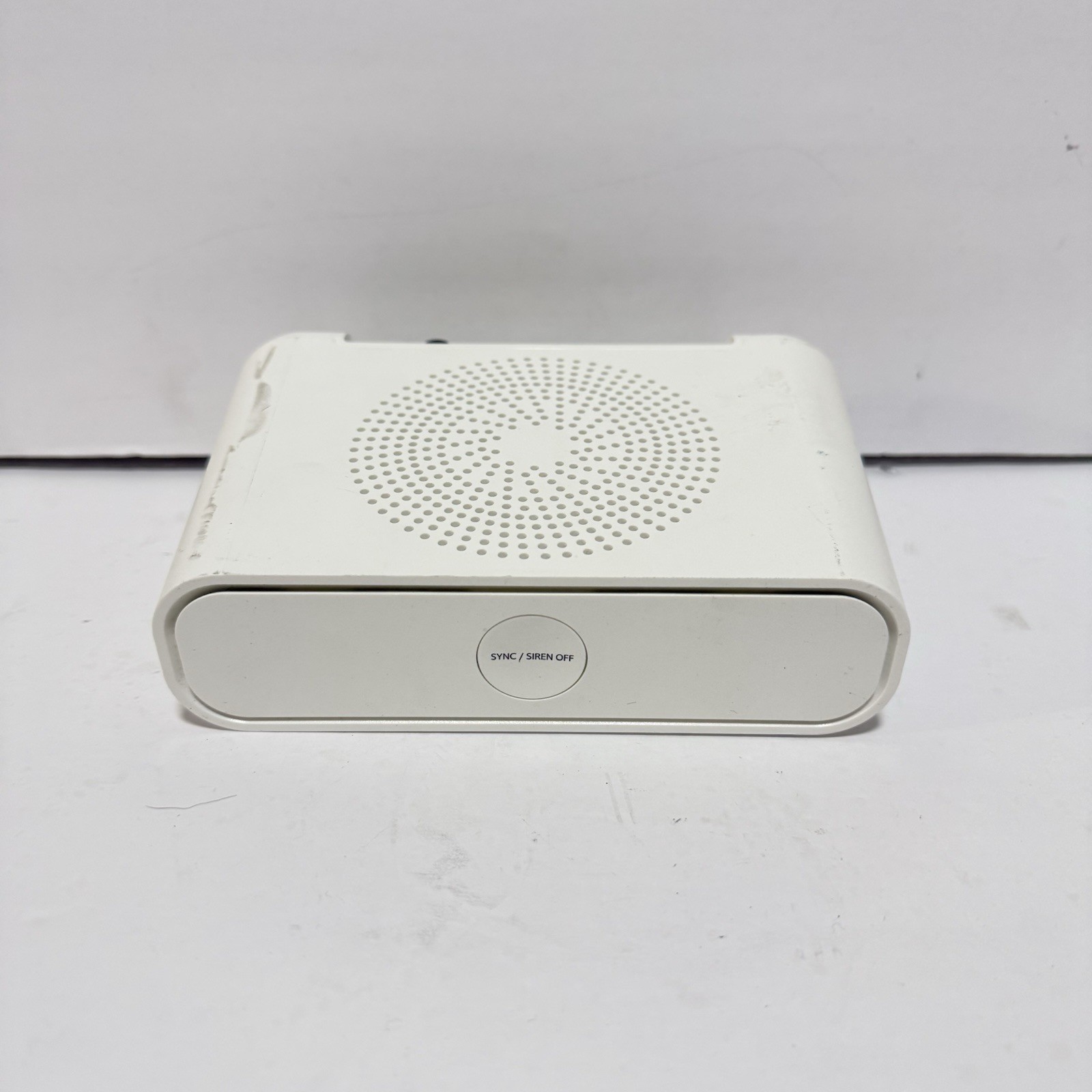 Netgear Arlo Pro Base Station VMB4000 Smart Home Hub – No Power Cord
