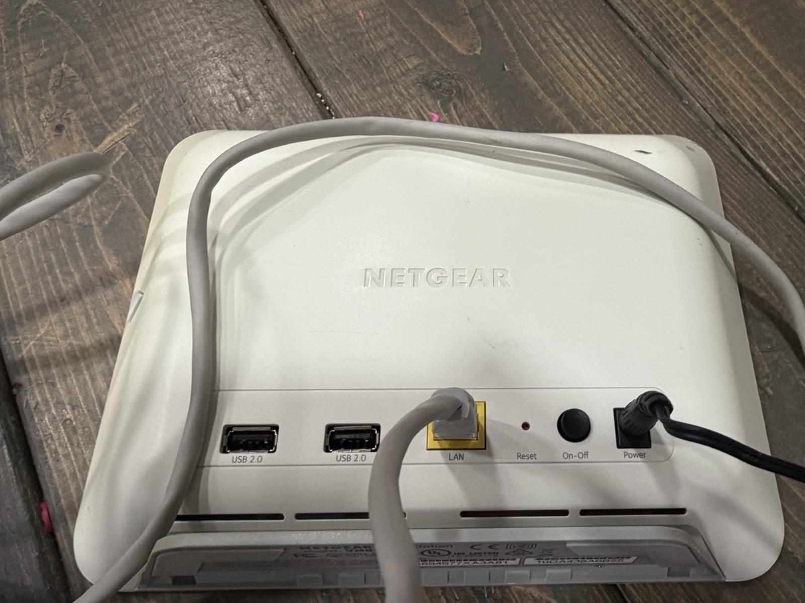 NETGEAR VMB3000 Arlo Base Station with Power Adapter And Ethernet Cable