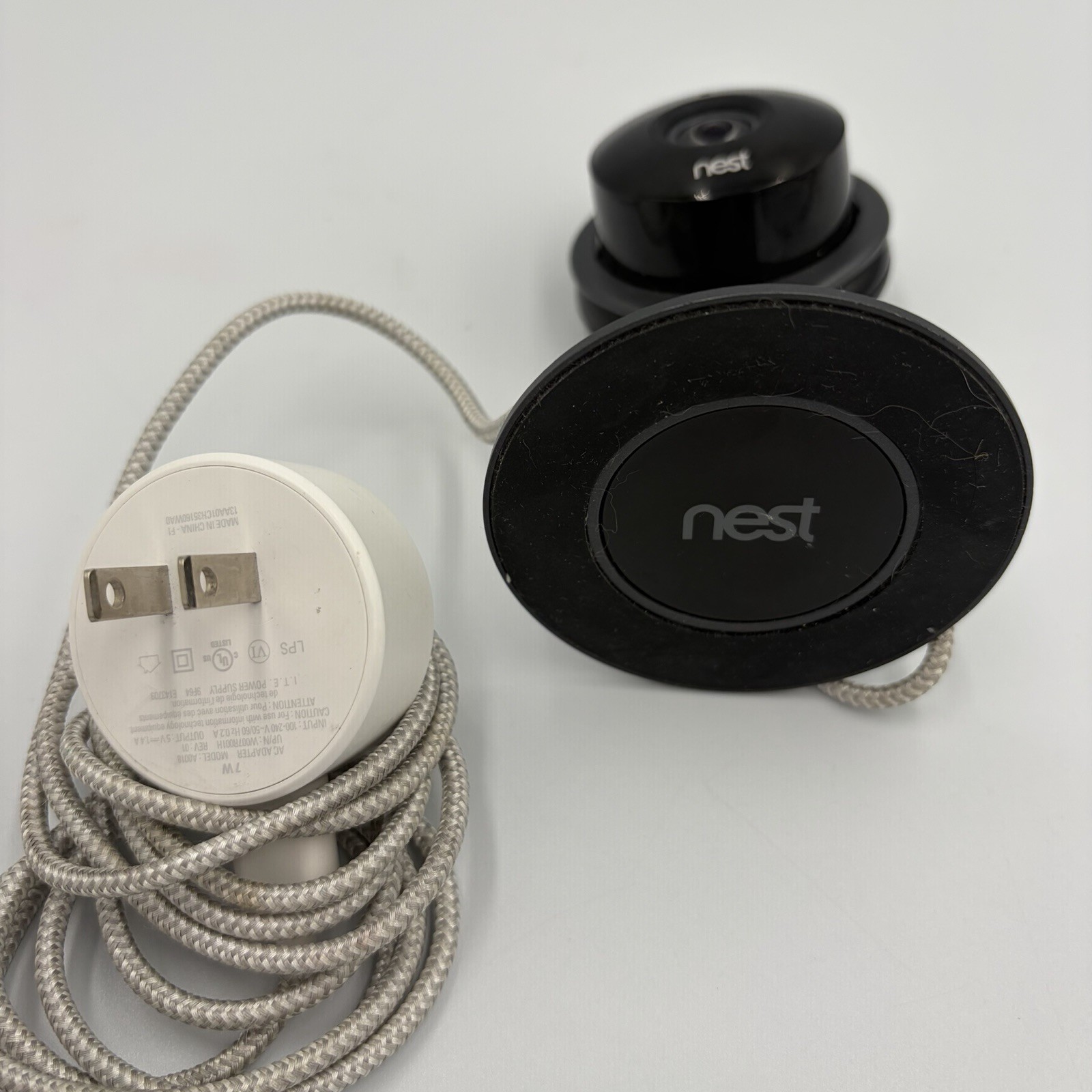 Google Nest Cam w/Stand Indoor Security Wi-Fi Camera Model A0005 Black 1st Gen