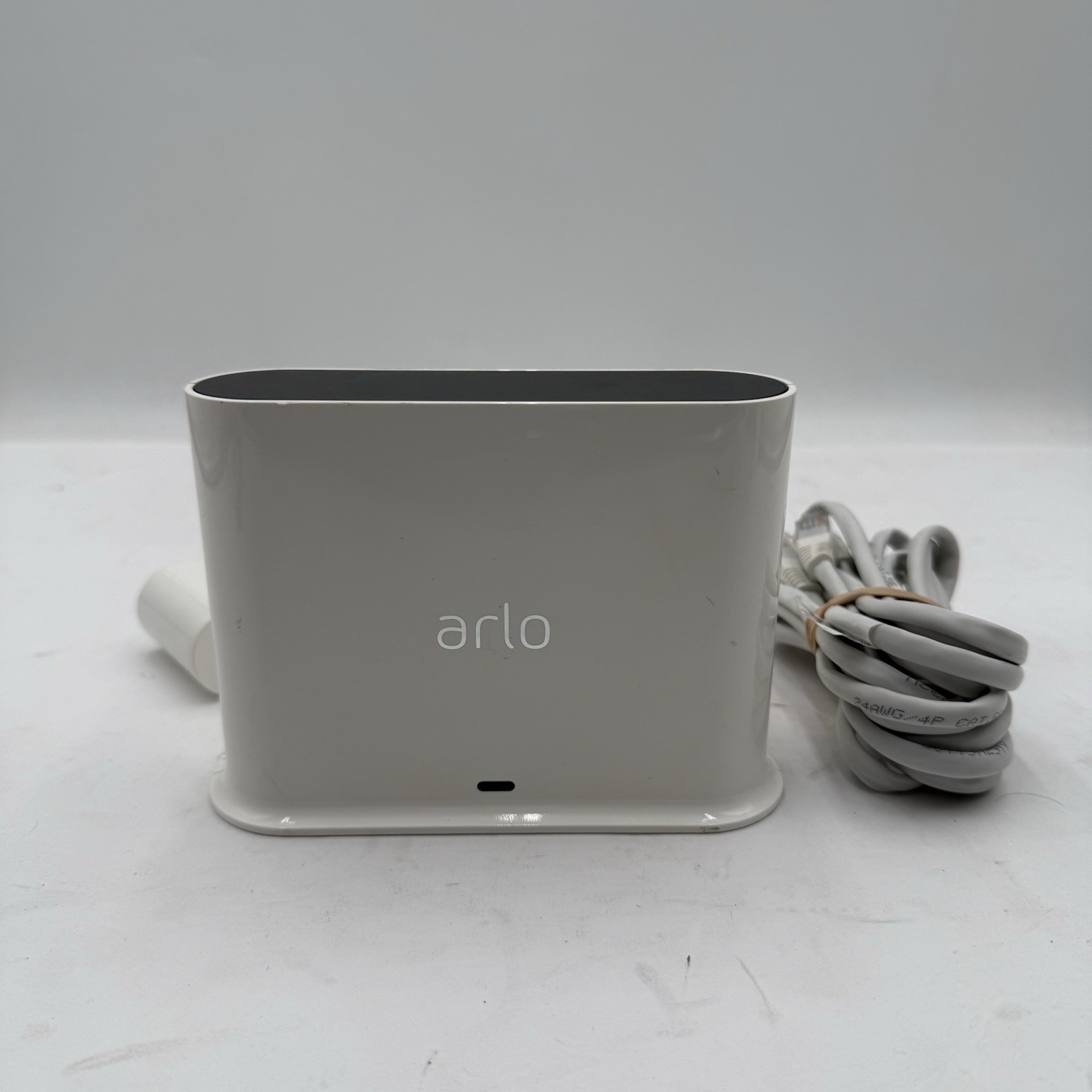 C13 Netgear Arlo Pro VMB4500 Wireless Security Camera Base Station w/ AC Adapter