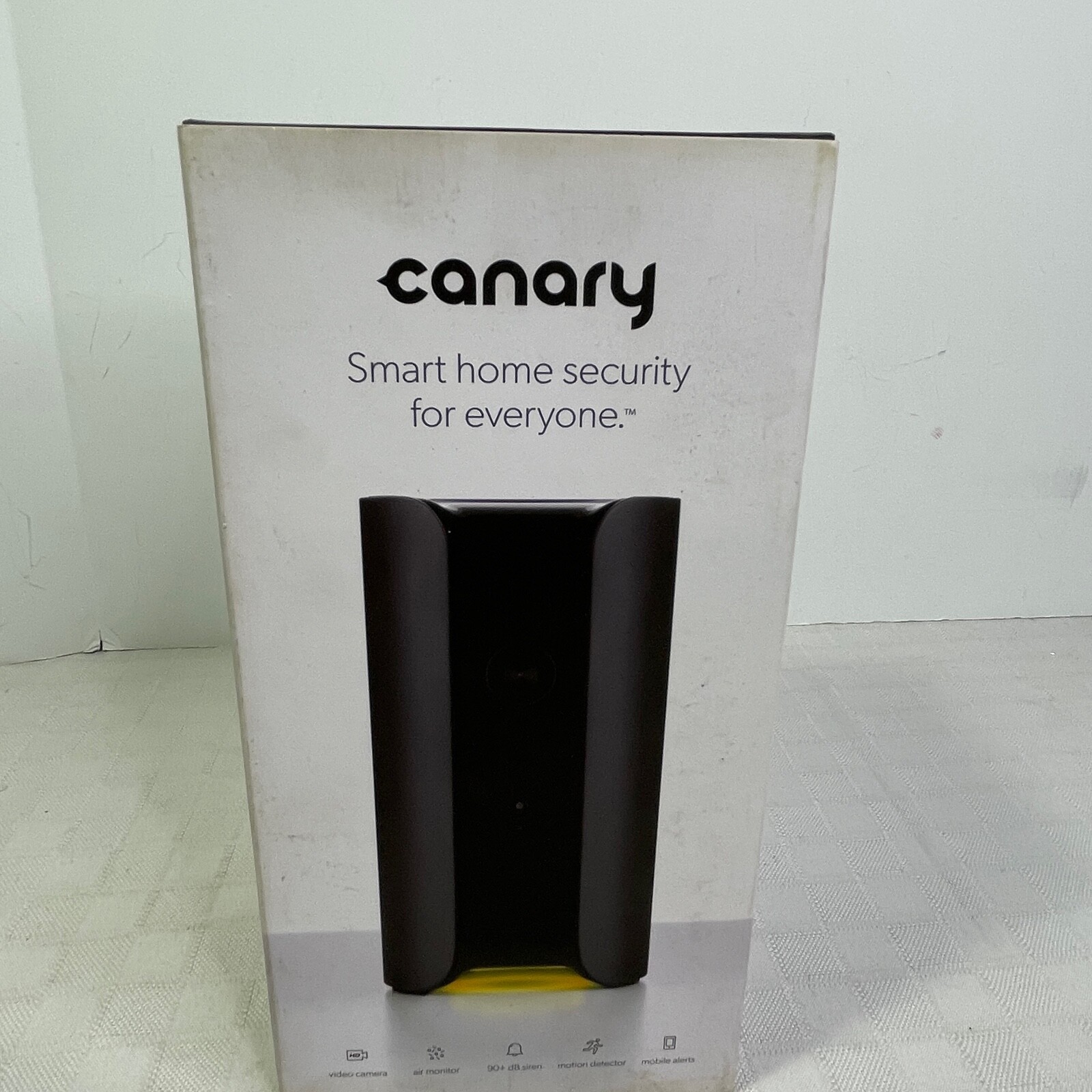 Canary All in One Indoor 1080p HD Security Camera Built in Siren Black AA