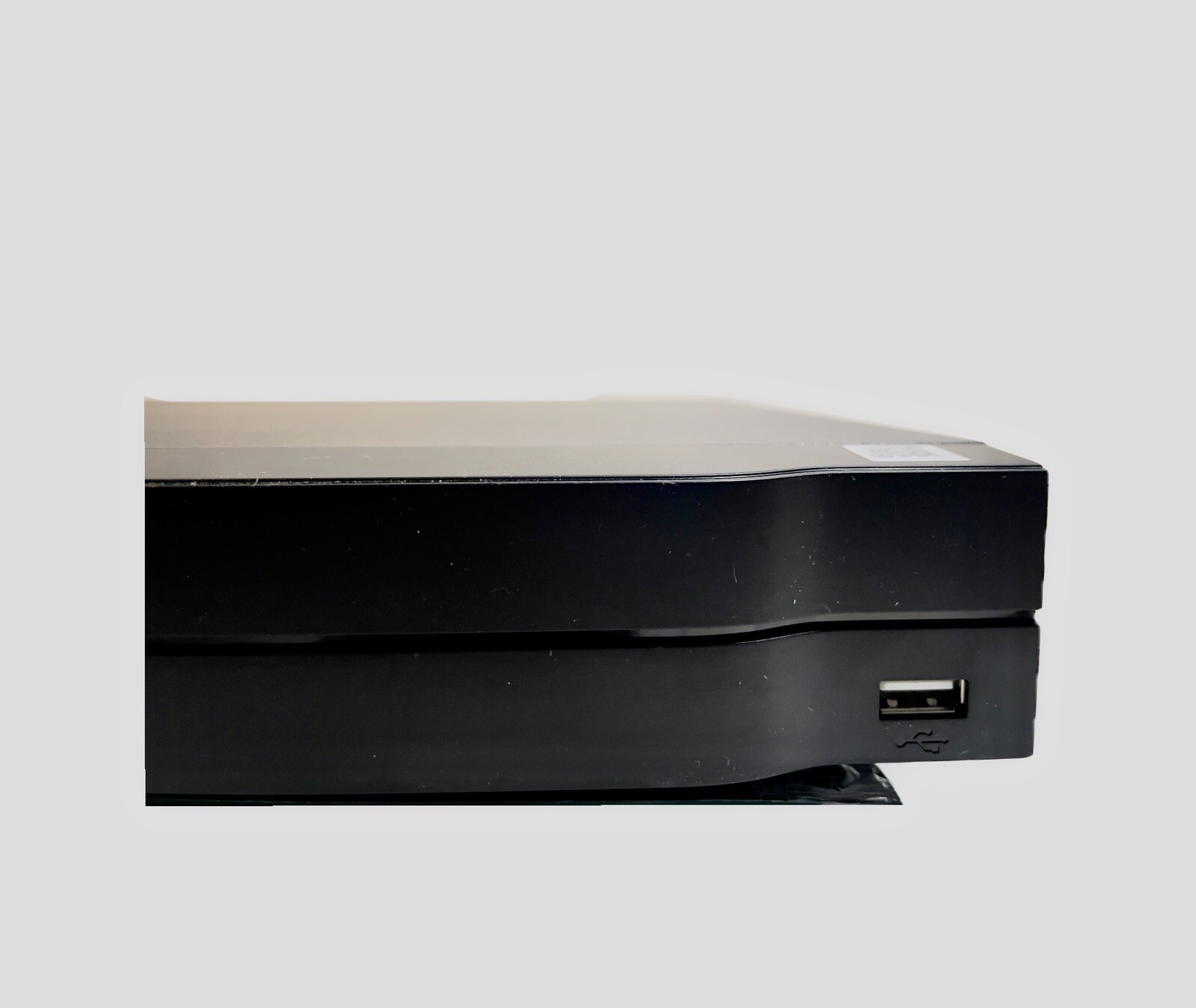 LTS LTN6208-P8 8 CH NVR 1U 2SATA 8PoE 4K&H.265 200. NO HARD DRIVE INCLUDED.