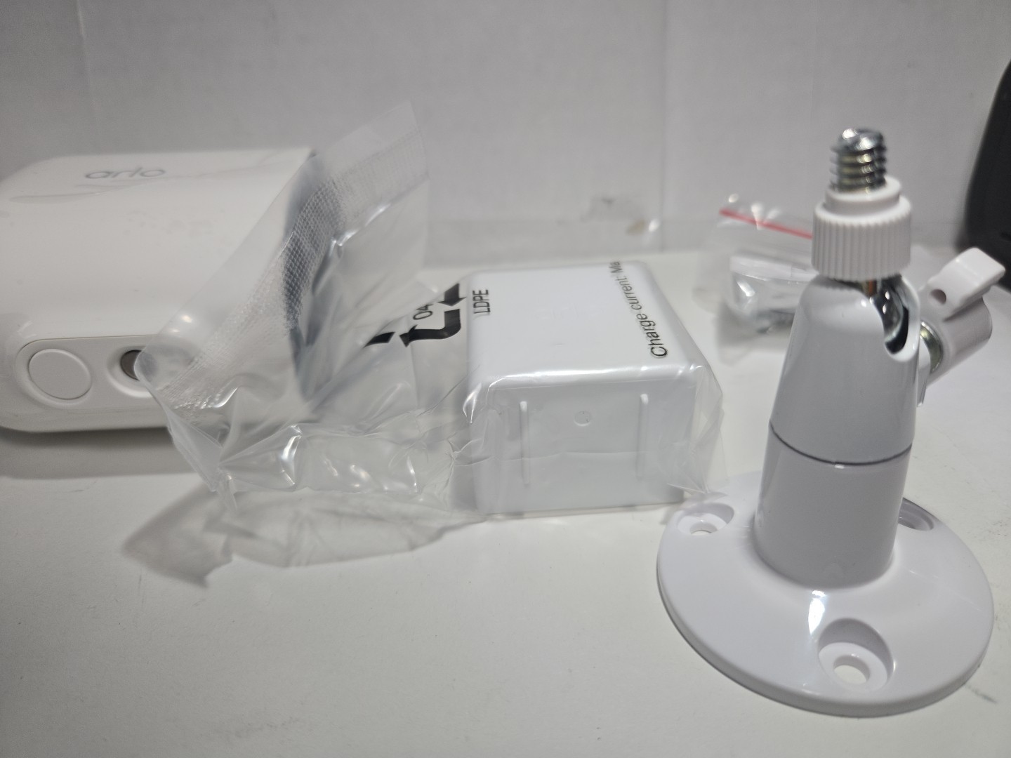 New Arlo Pro 5S 2K Indoor/Outdoor Wire Free Spotlight Security Camera – White
