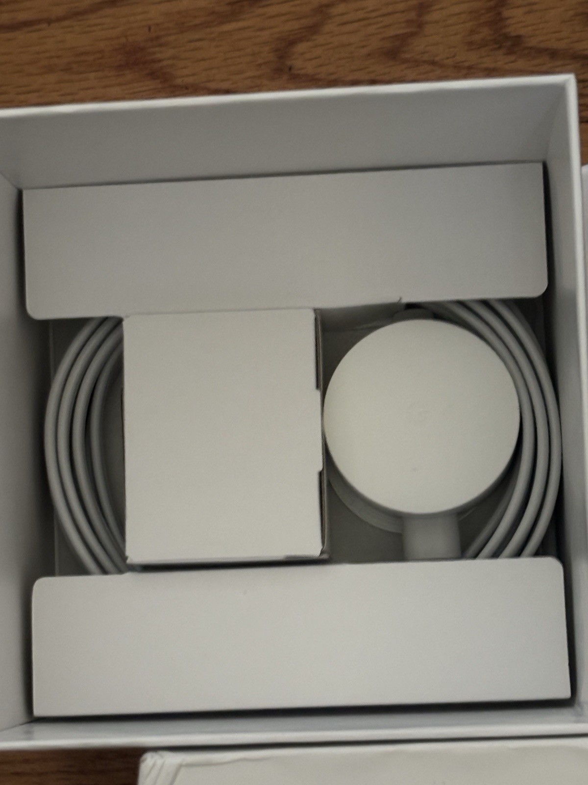 New Google Nest Cam Outdoor 1st Gen A0033 (NC2100ES) – Open Box !