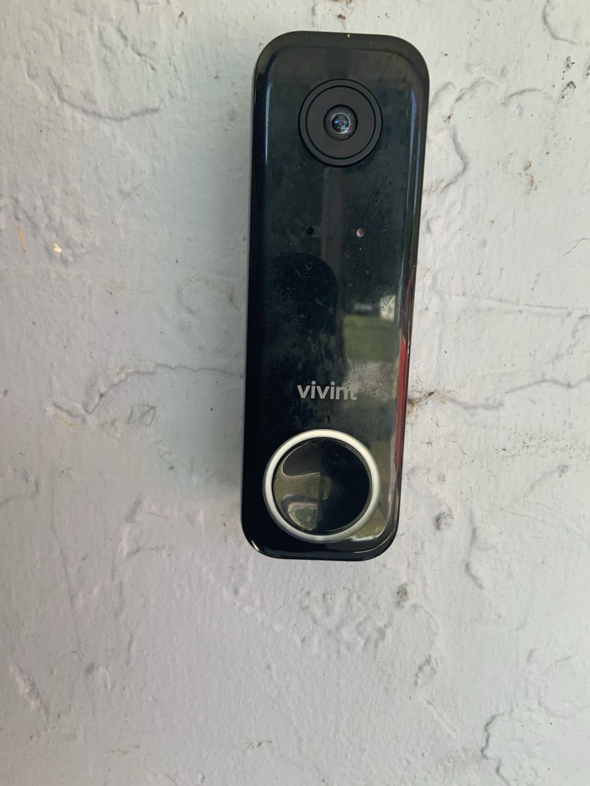 Vivint Smart Home Security System – Complete Bundle